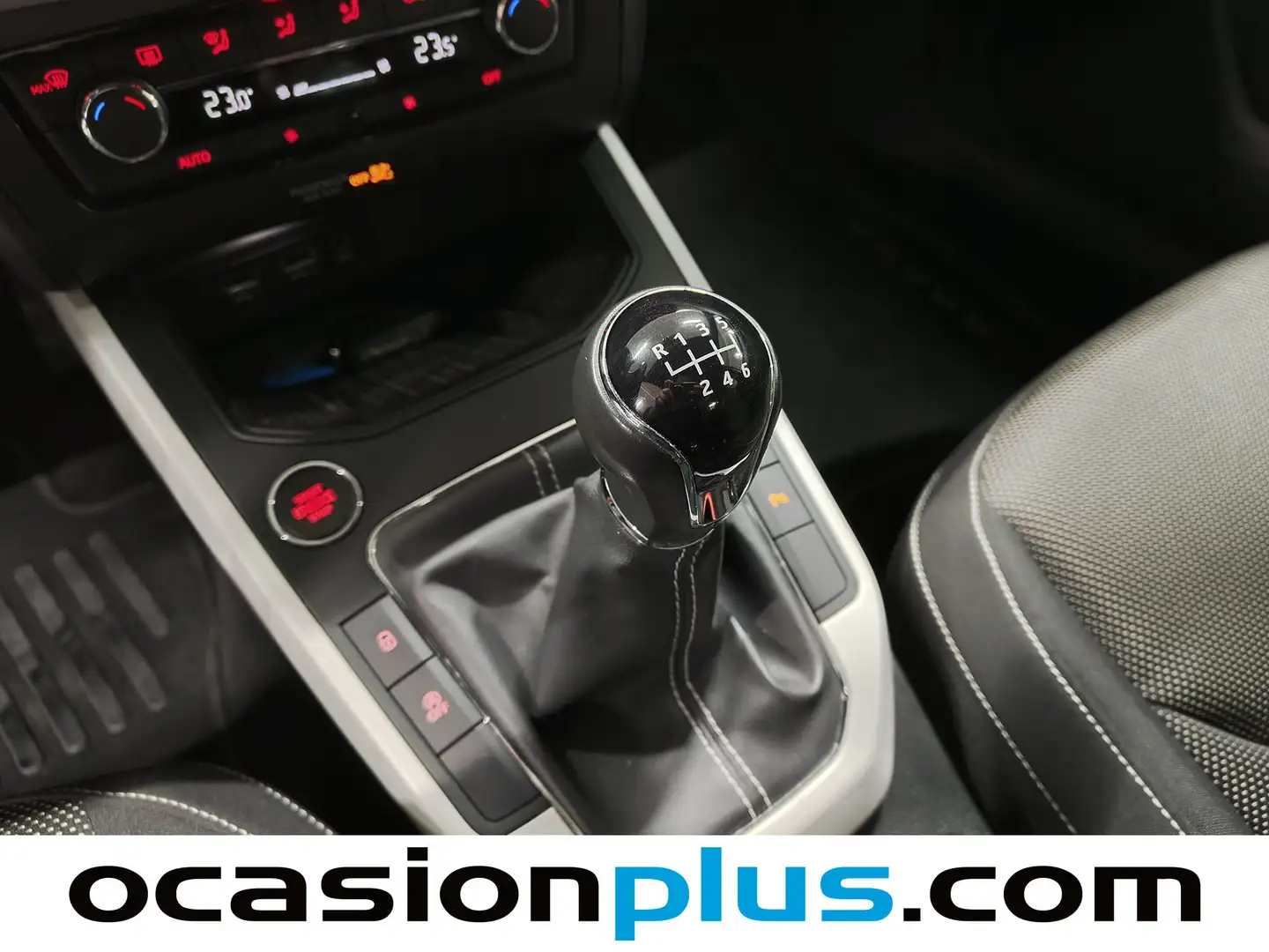 Foto Seat Arona SEAT Arona 1.0 TSI Ecomotive Xcellence (115 CV)