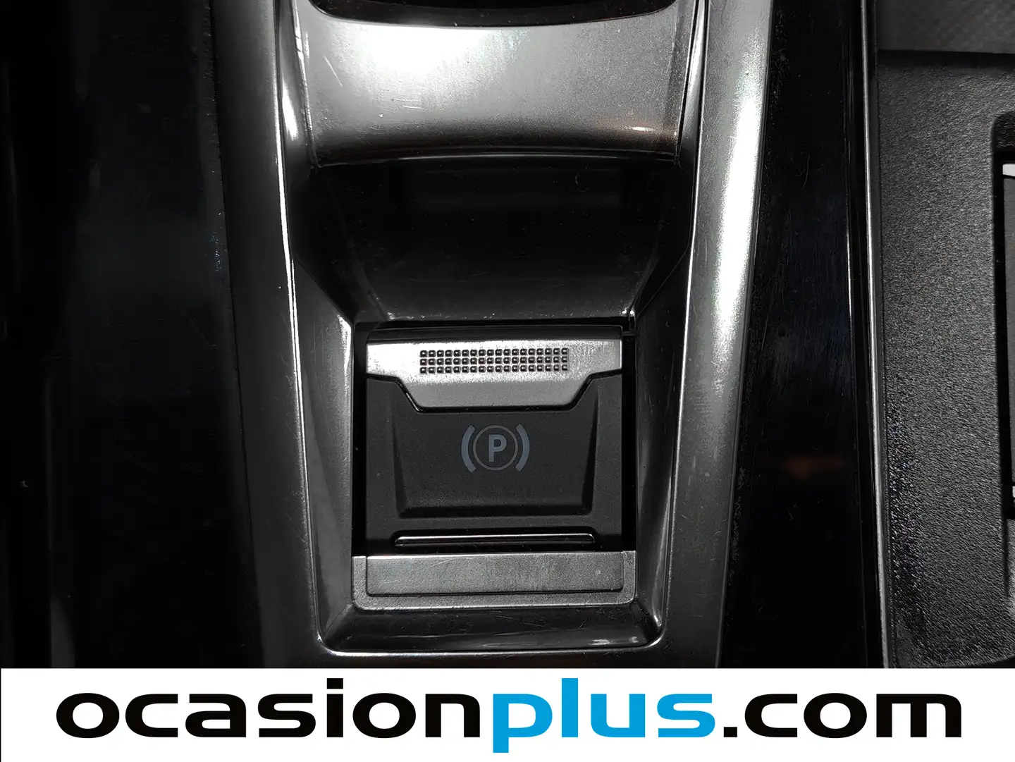 Foto Peugeot 3008 Peugeot 3008 1.5 BlueHDi S&S Active Pack EAT8 (130 CV)