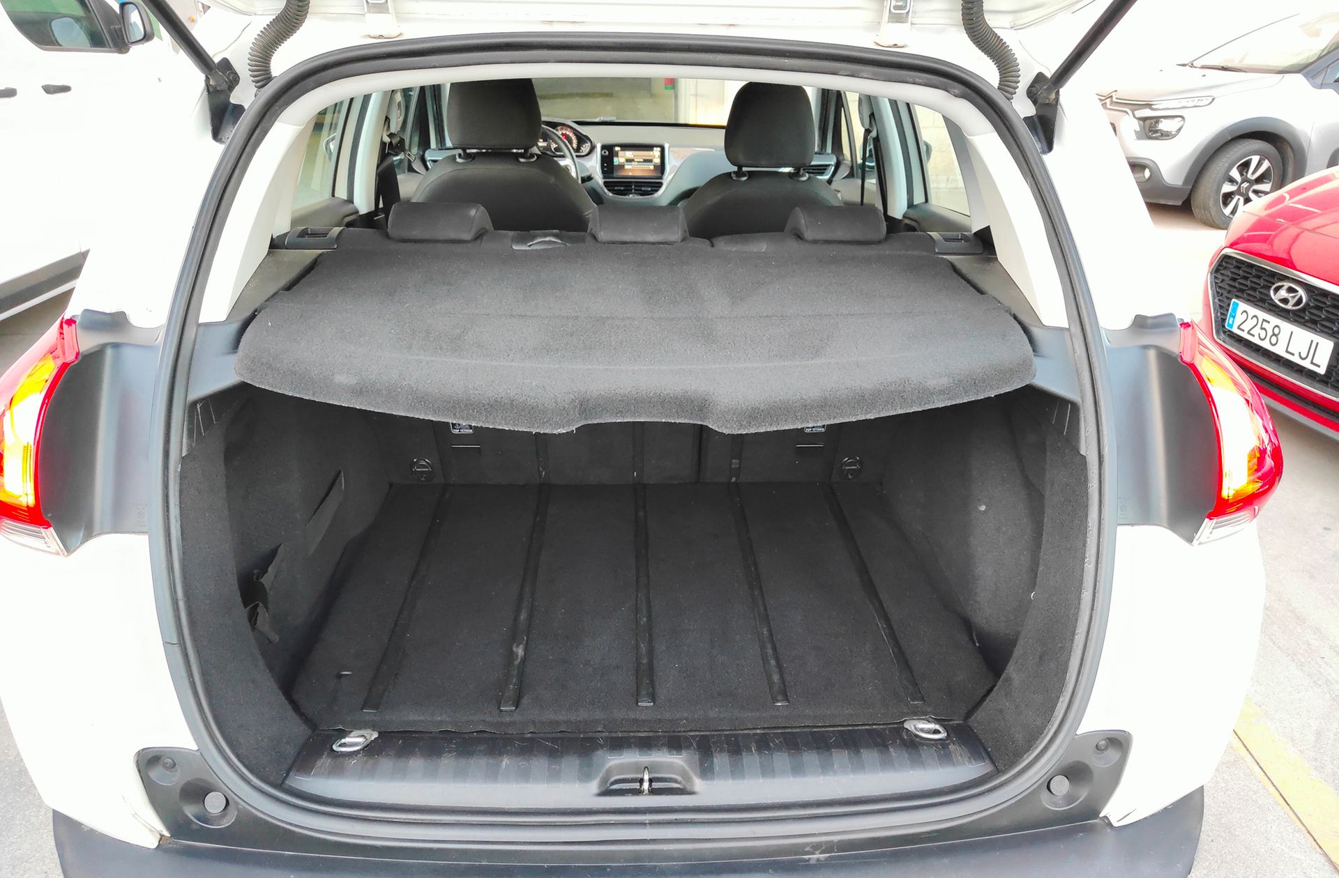 Peugeot 2008 VTI 82 Active ETG5 - foto 13