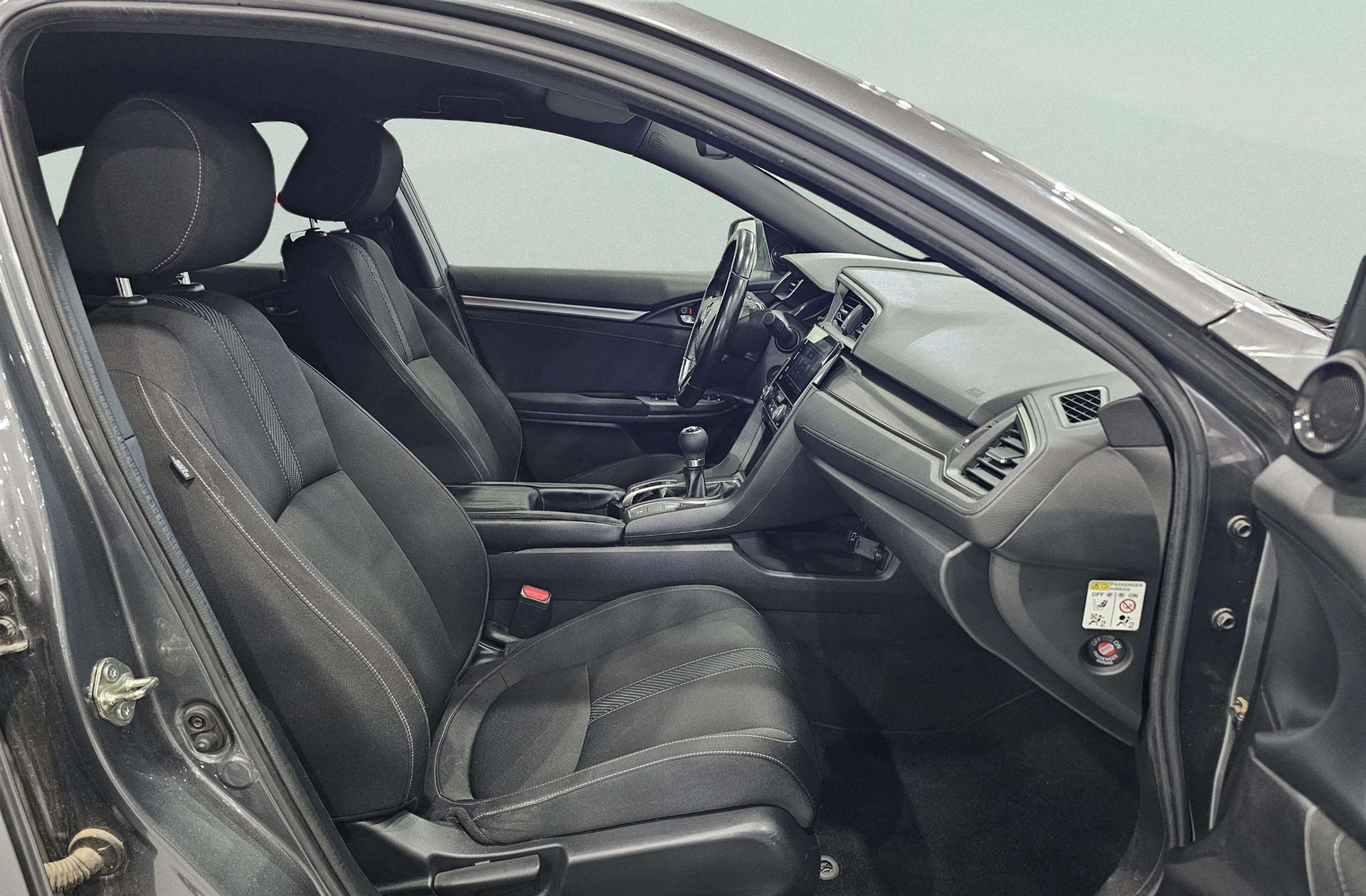 Honda Civic 1.0 I-VTEC Turbo Elegance Navi - foto 19