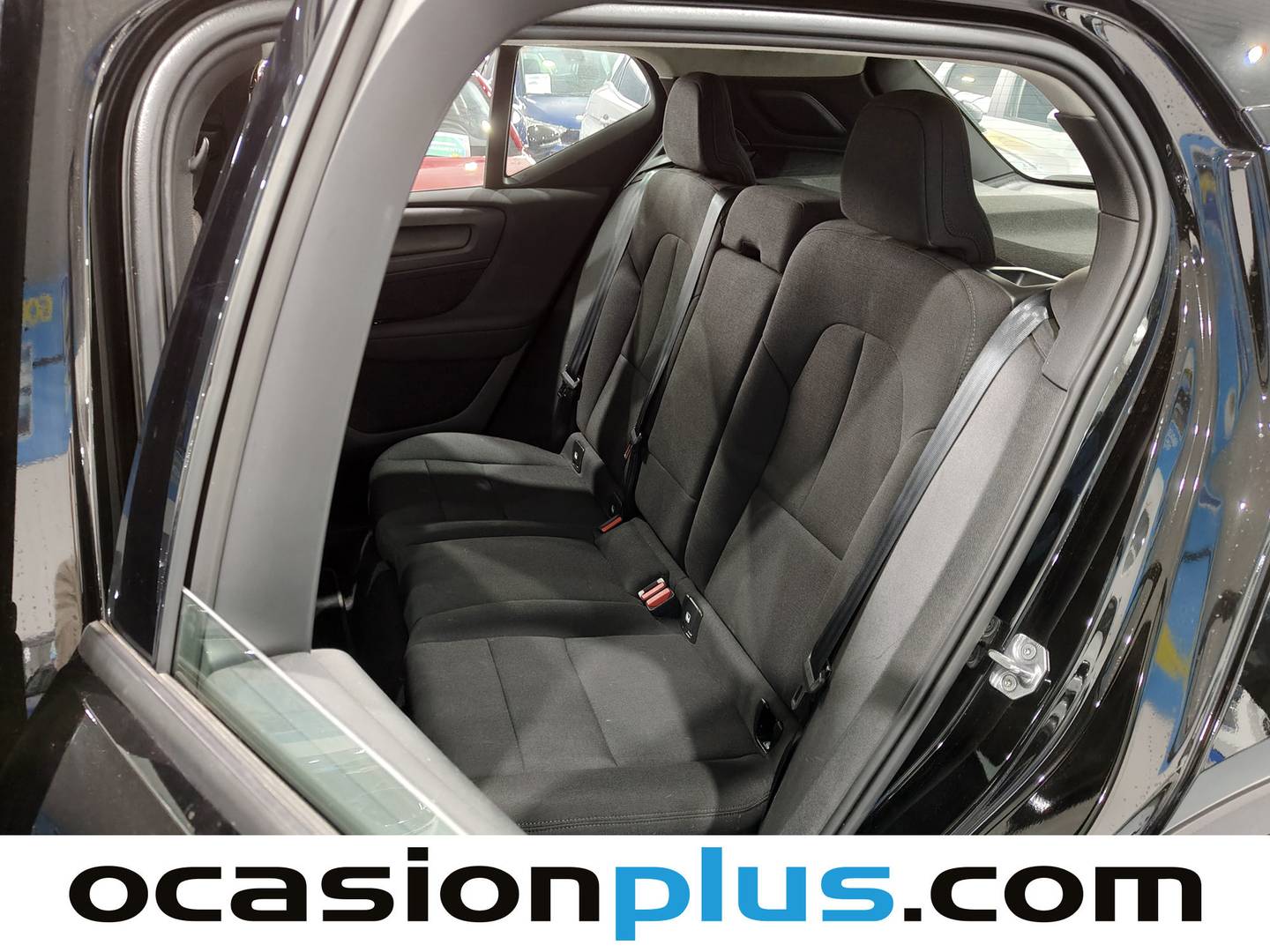 Foto Volvo XC40 Volvo XC40 T2 Momentum Core (129 CV)