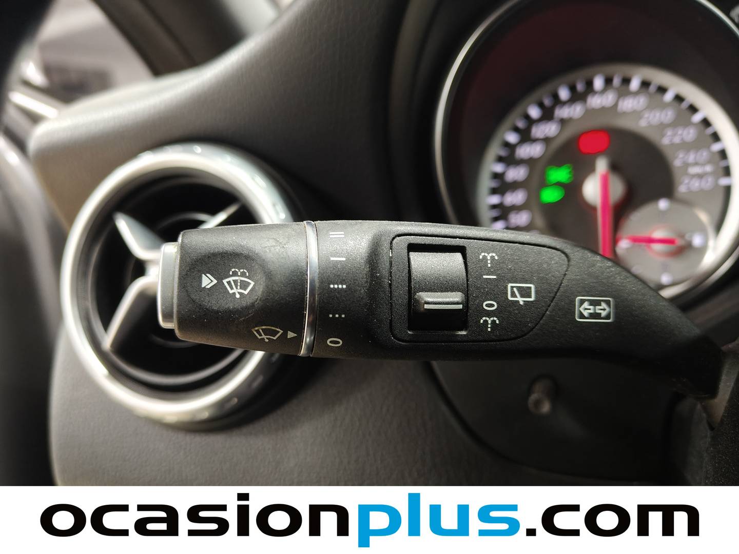 Foto Mercedes GLA Mercedes-Benz GLA 200 d (136 CV)