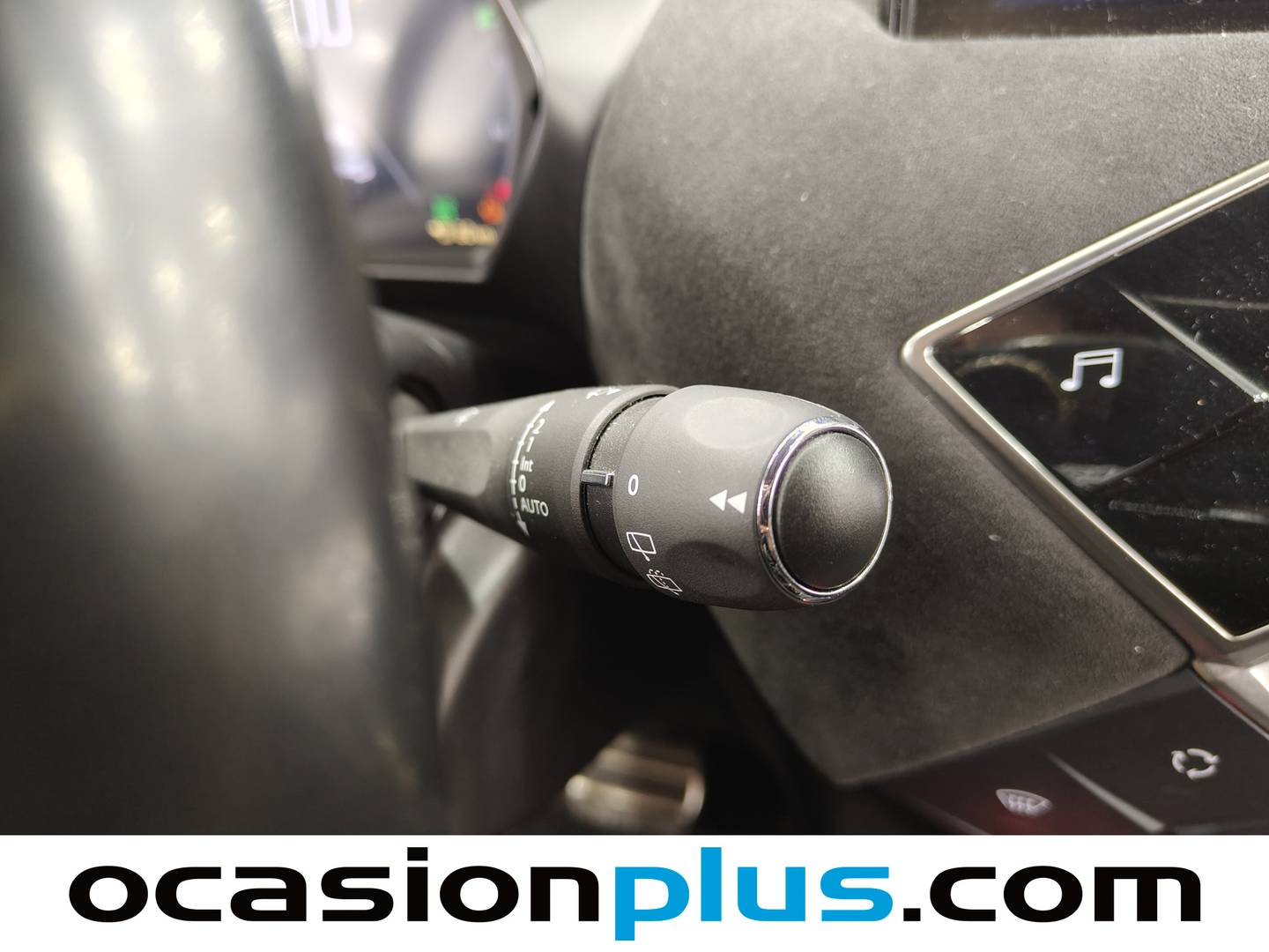 Foto DS DS 3 Crossback DS DS3 BlueHDi 130 Performance Line Auto (131 CV)