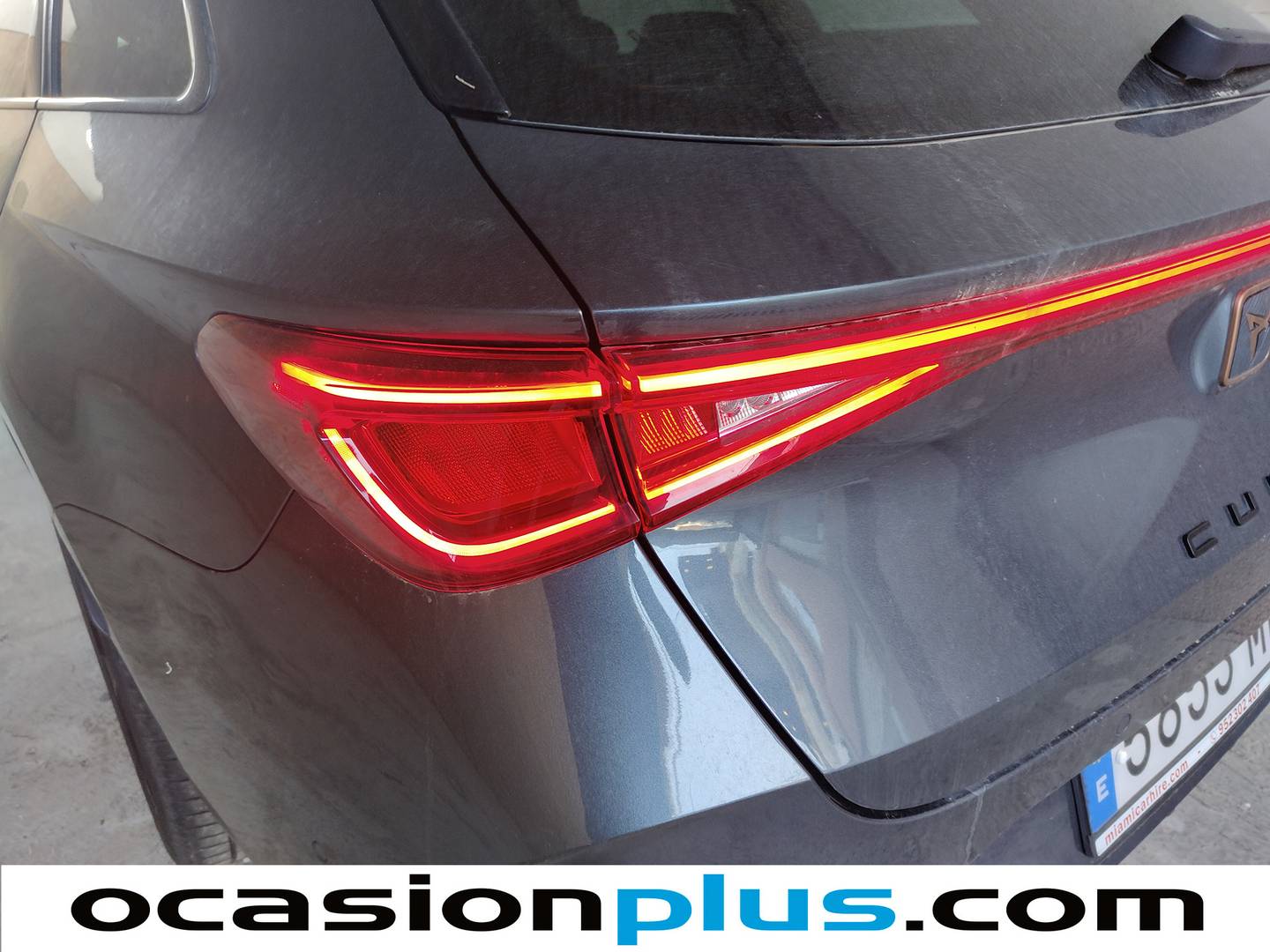 Cupra León CUPRA Leon Sportstourer Sportstourer 1.5 eTSI DSG (150 CV) automático