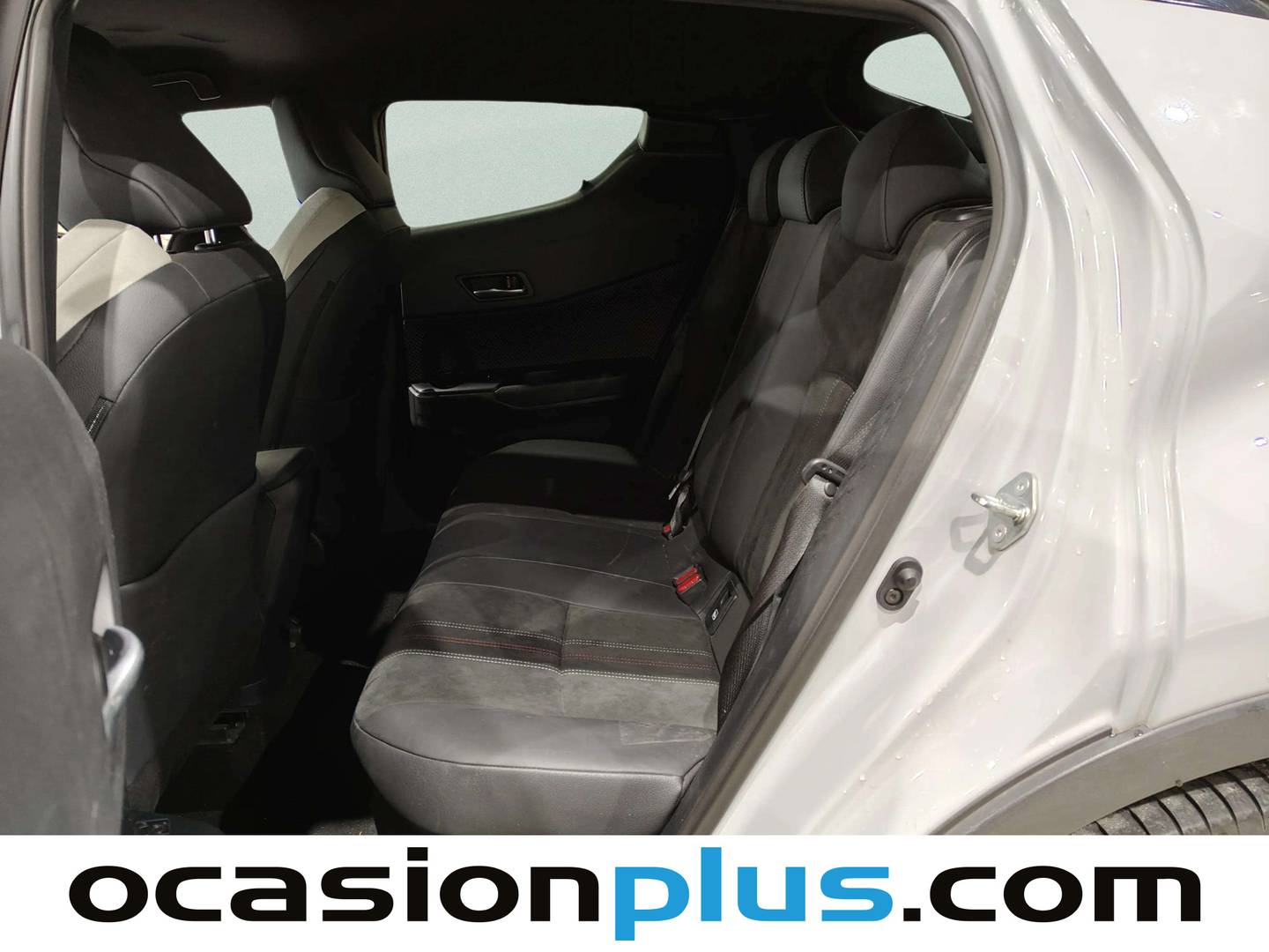 Foto Toyota C-HR Toyota C-HR 180H GR Sport  (184 CV)