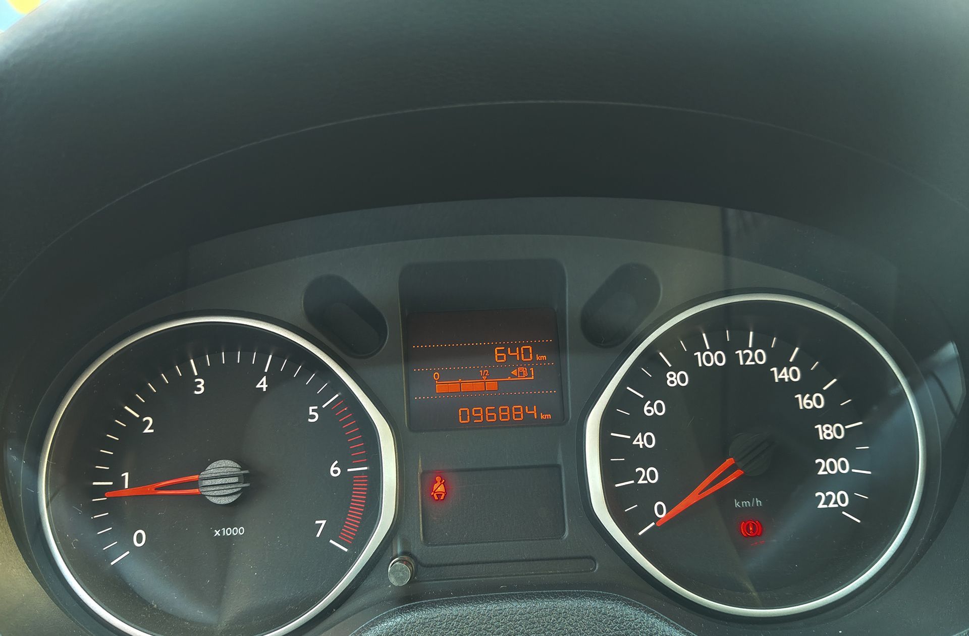 Citroën C-Elysée 1.2 VTi Exclusive - foto 22