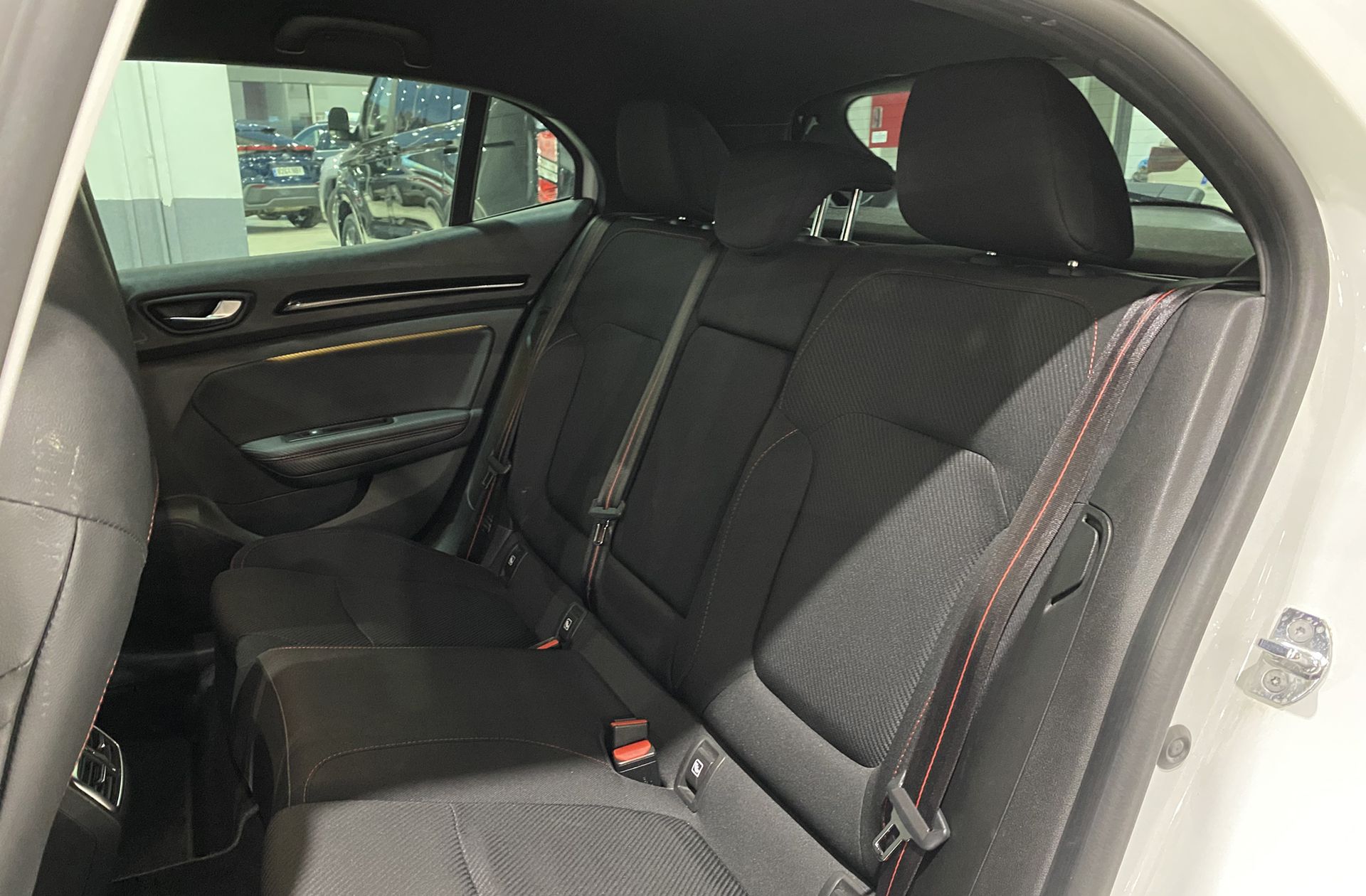 Renault Mégane RS Energy TCe EDC - foto 11