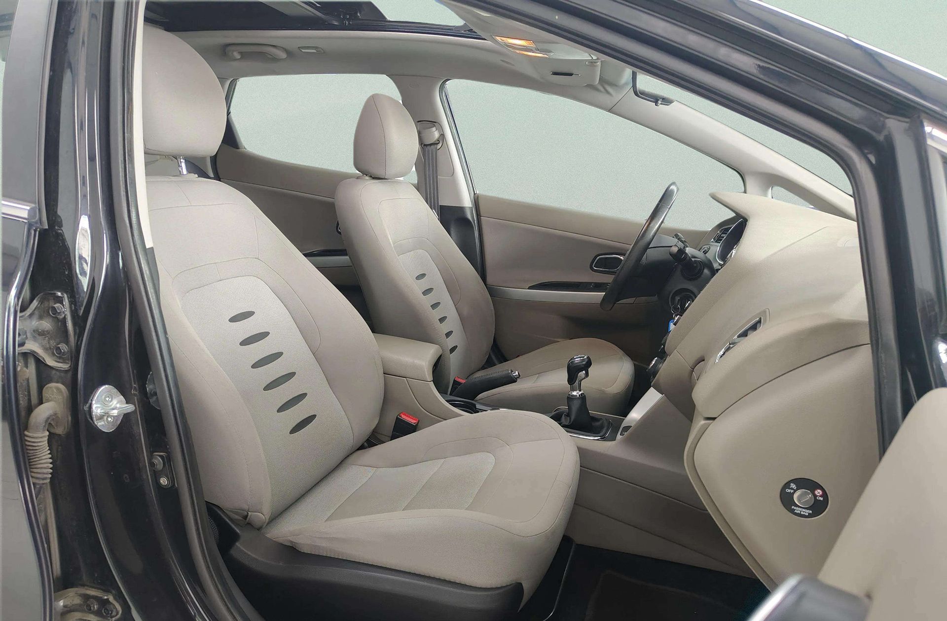 Kia Ceed 1.6 CRDi VGT Drive - foto 15