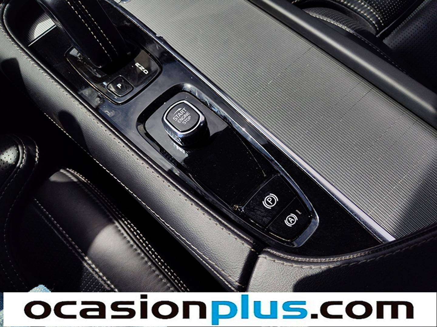 Foto Volvo XC90 Volvo XC90 T8 Core Recharge AWD Auto  (455 CV) 7 Plazas