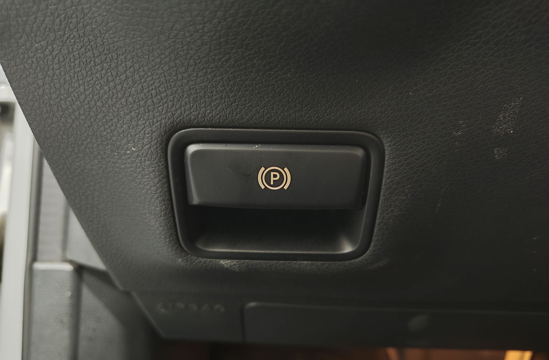 Mercedes-Benz GLA 220 CDI Edition 1 - foto 32