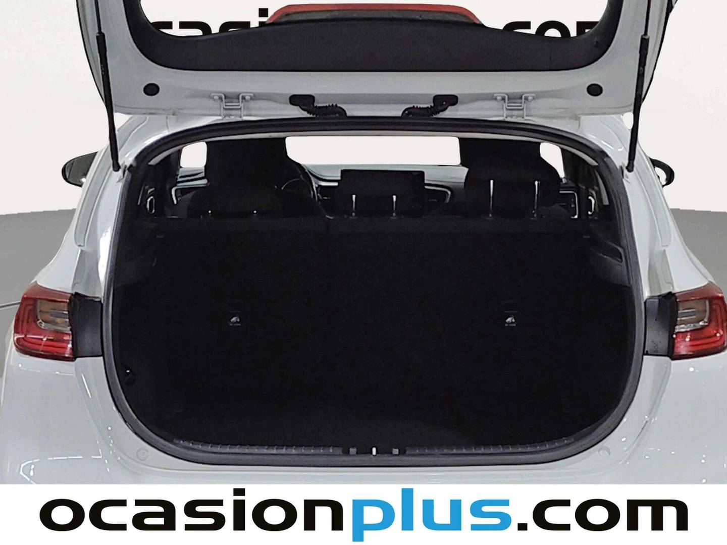 Fotos maletero KIA Ceed KIA Ceed 1.6 MHEV iMT Drive (136 CV)