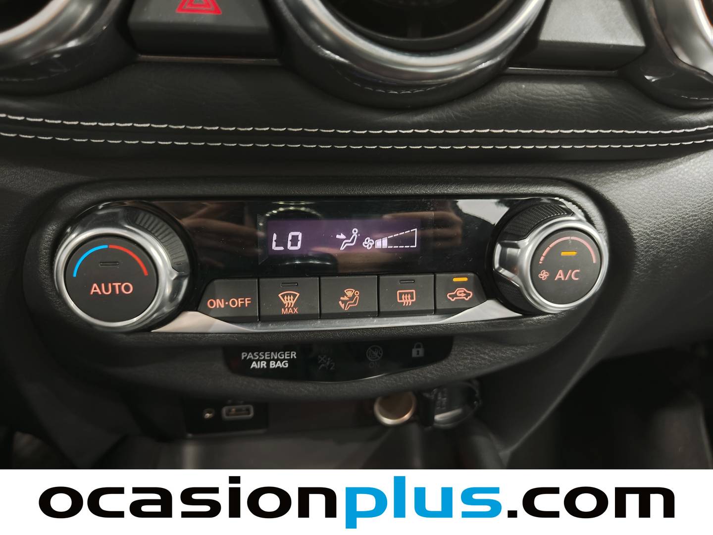 Foto Nissan JUKE Nissan Juke DIG-T N-Connecta 4x2 (114 CV)