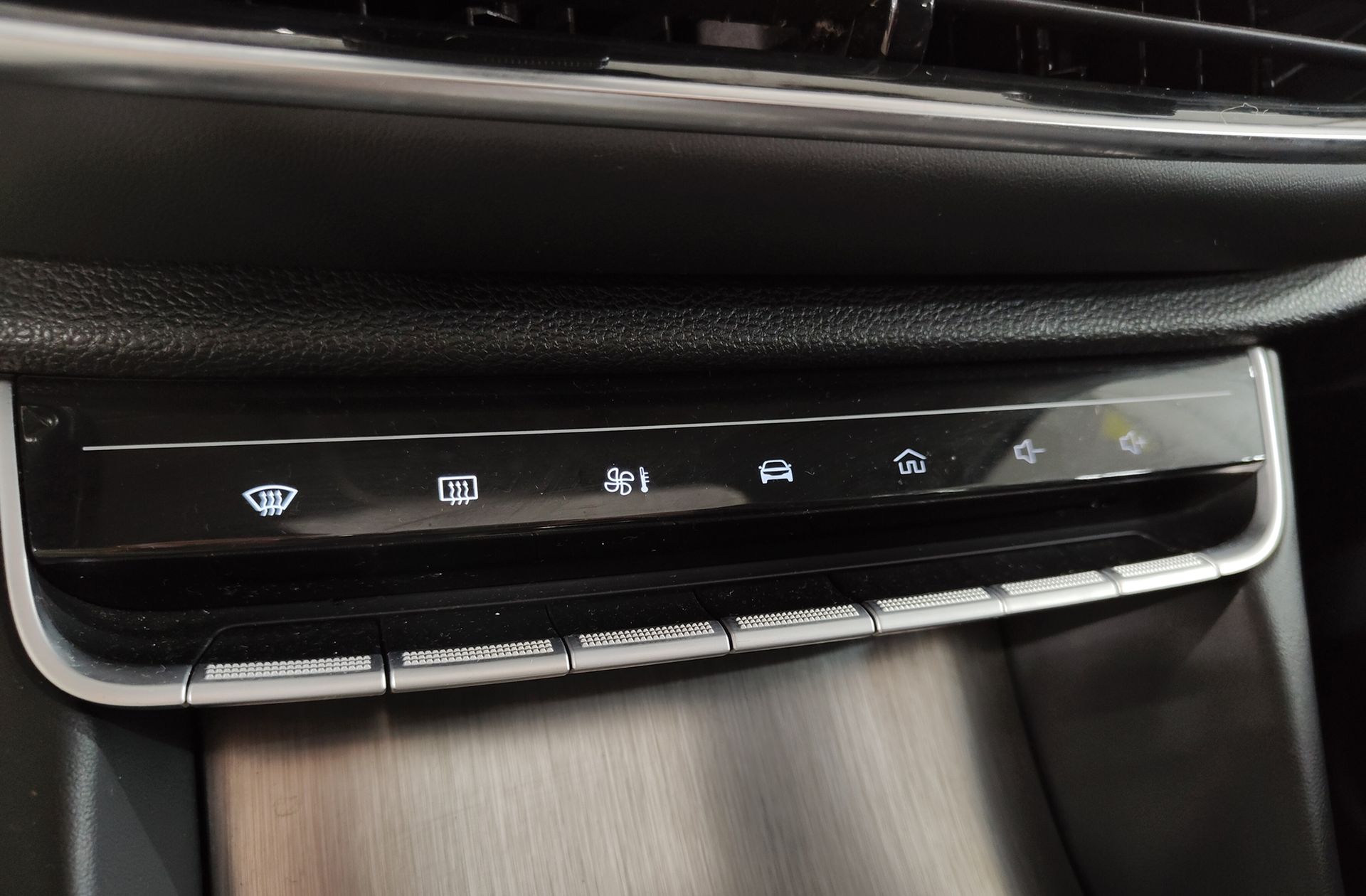 MG HS 1.5 Turbo GDI Luxury DCT - foto 37