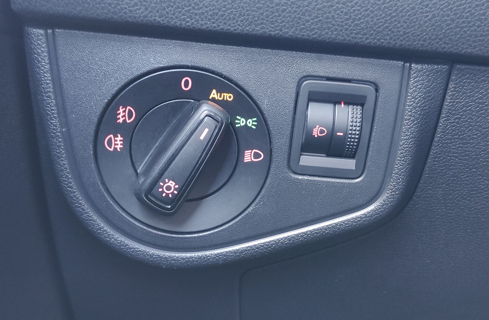 Volkswagen Polo Sport 1.0 TSI - foto 11