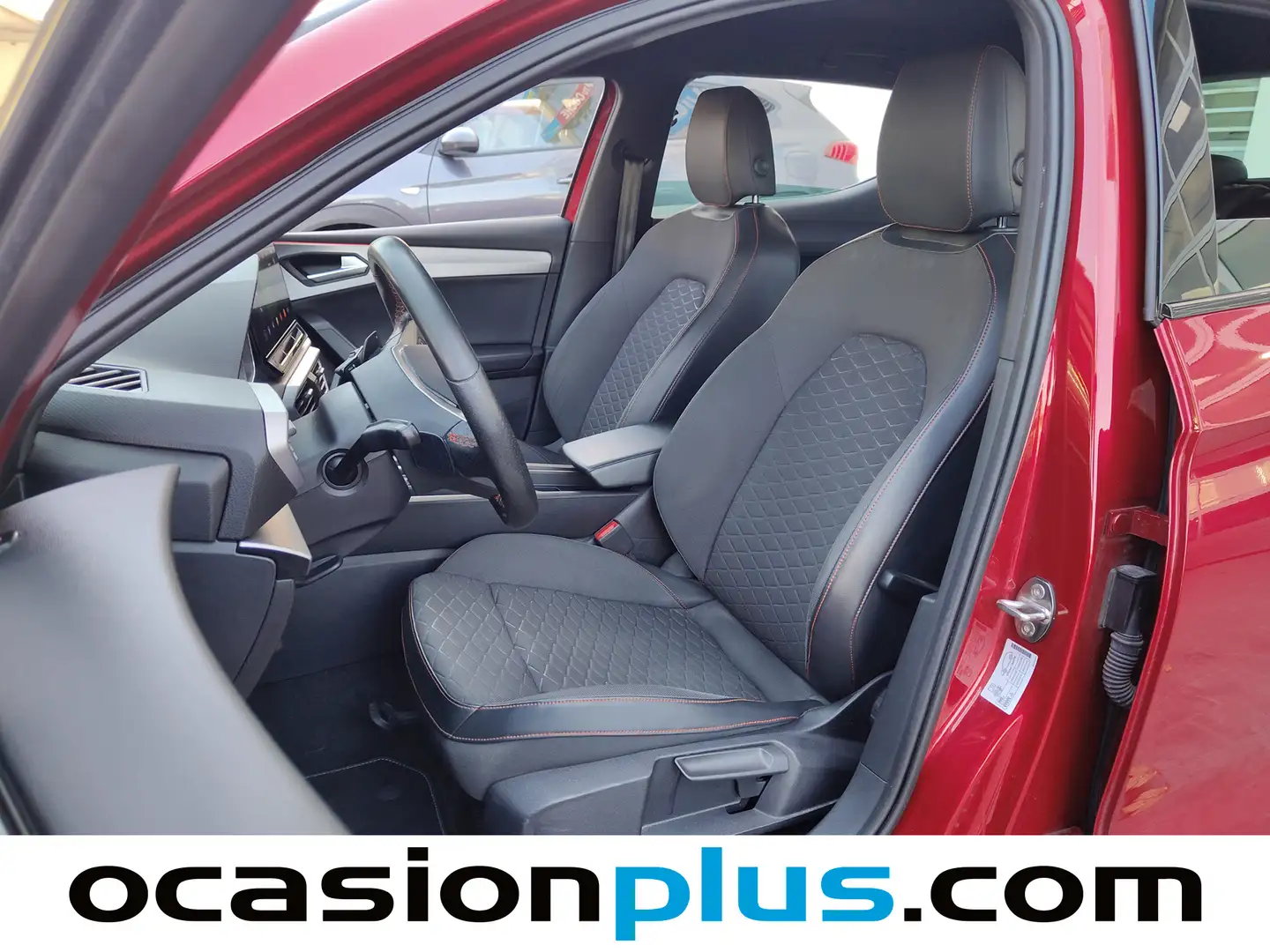 Foto Seat León SEAT León 1.5 eTSI S&S FR Go L DSG (150 CV)