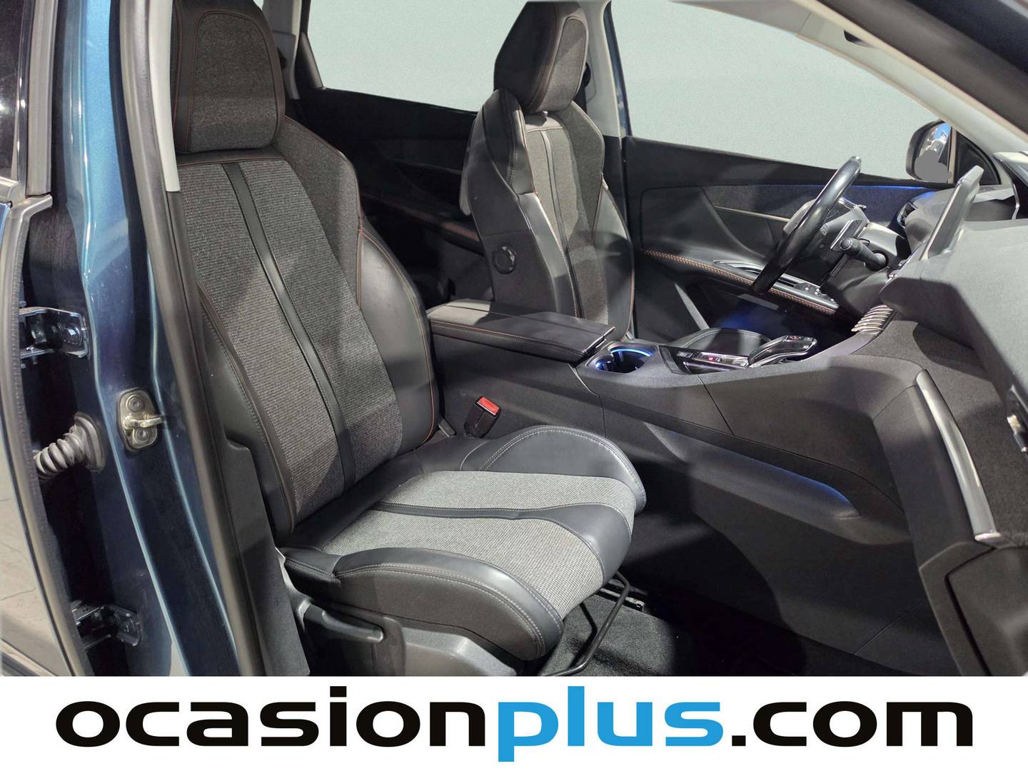 Peugeot 5008 Peugeot 5008 1.6L BlueHDi S&S Allure EAT6 (120 CV) 7 Plazas km 0