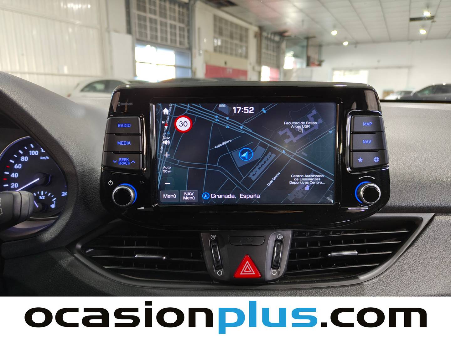 Equipamiento del Hyundai i30 Hyundai i30 1.0 TGDI Go! (120 CV)