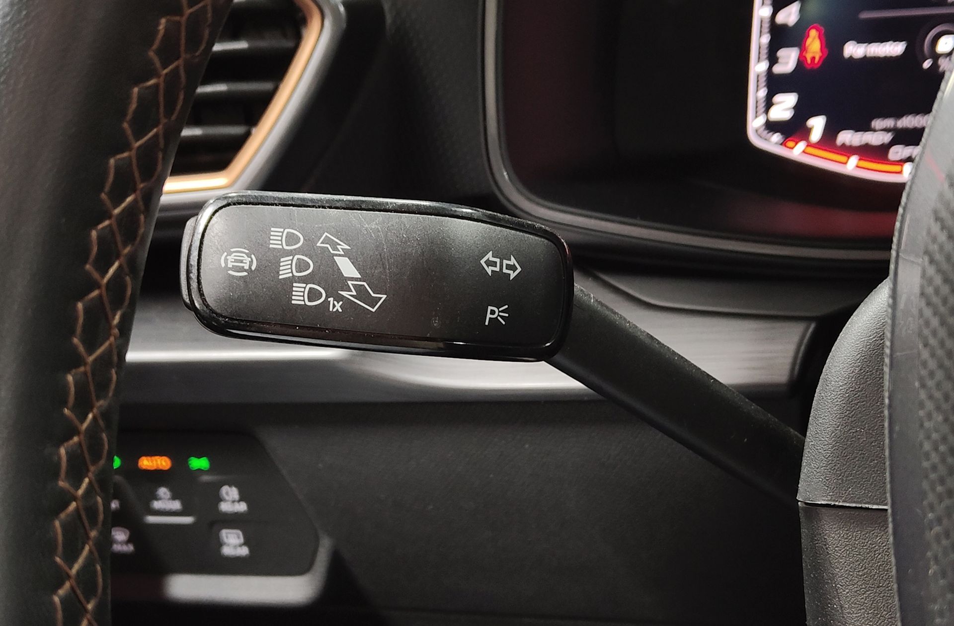 Cupra León 2.0 TSI DSG - foto 39