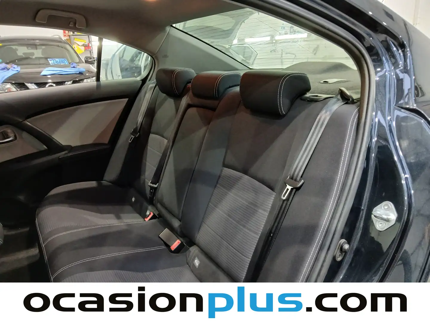 Foto Toyota Avensis Toyota Avensis 150D Advance (143 CV)