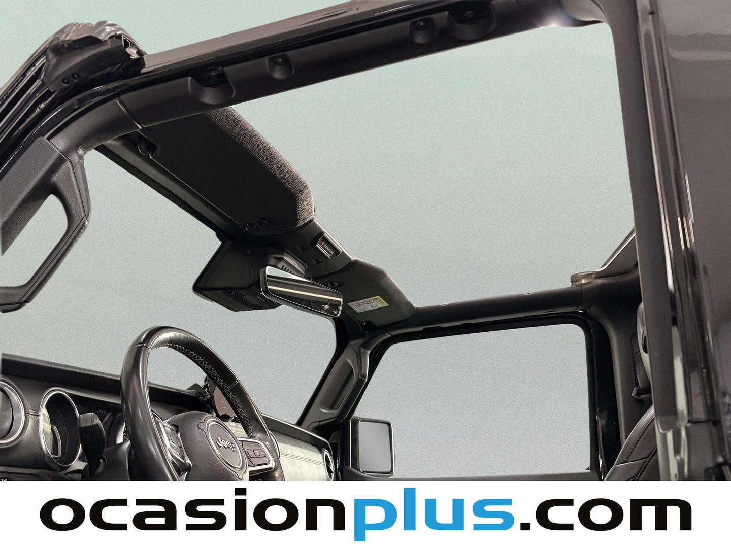Equipamiento del Jeep Wrangler Jeep Wrangler 2.2 CRD Sahara 8ATX (200 CV)