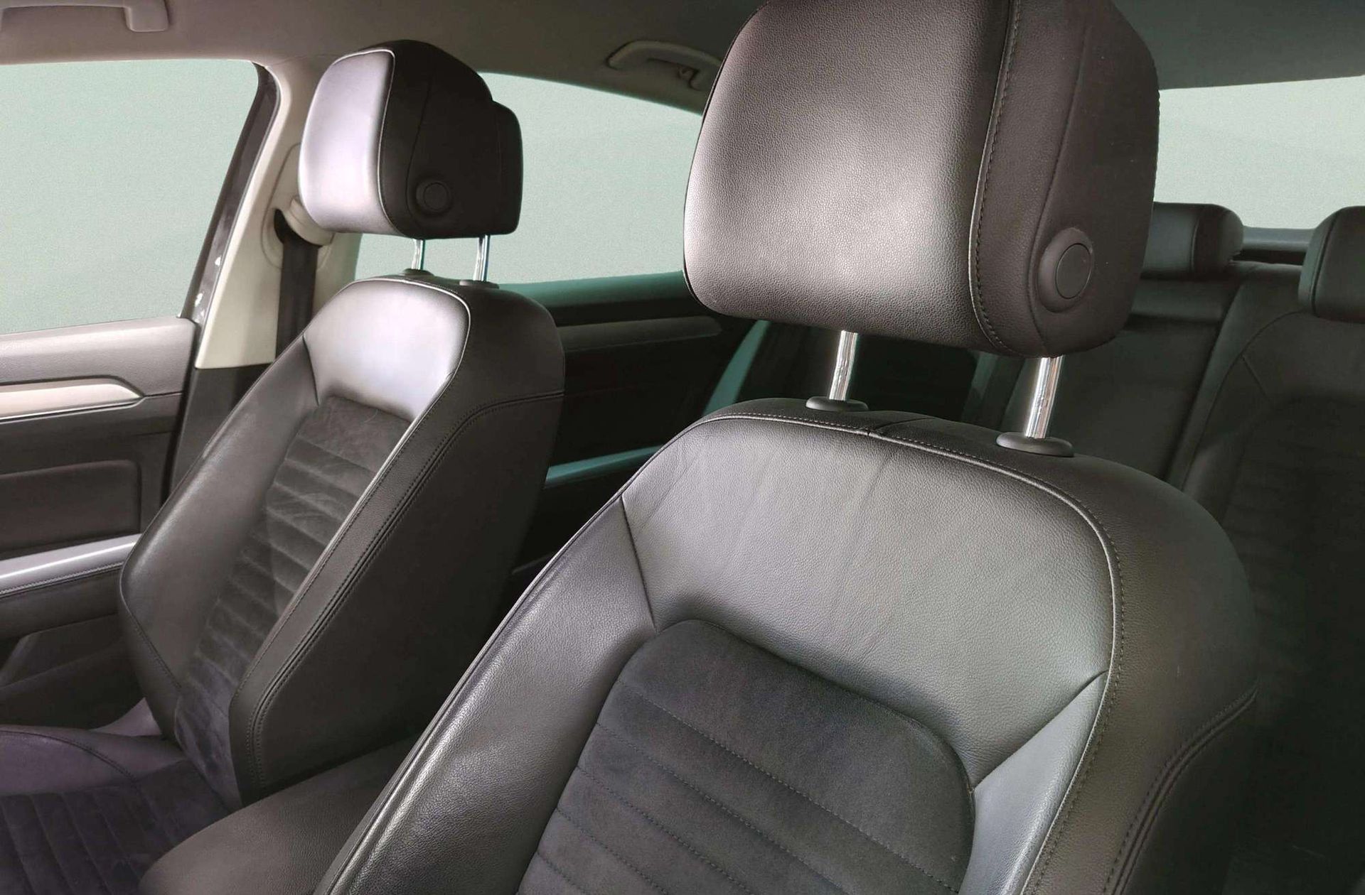 Volkswagen Passat Sport 1.5 TSI - foto 8