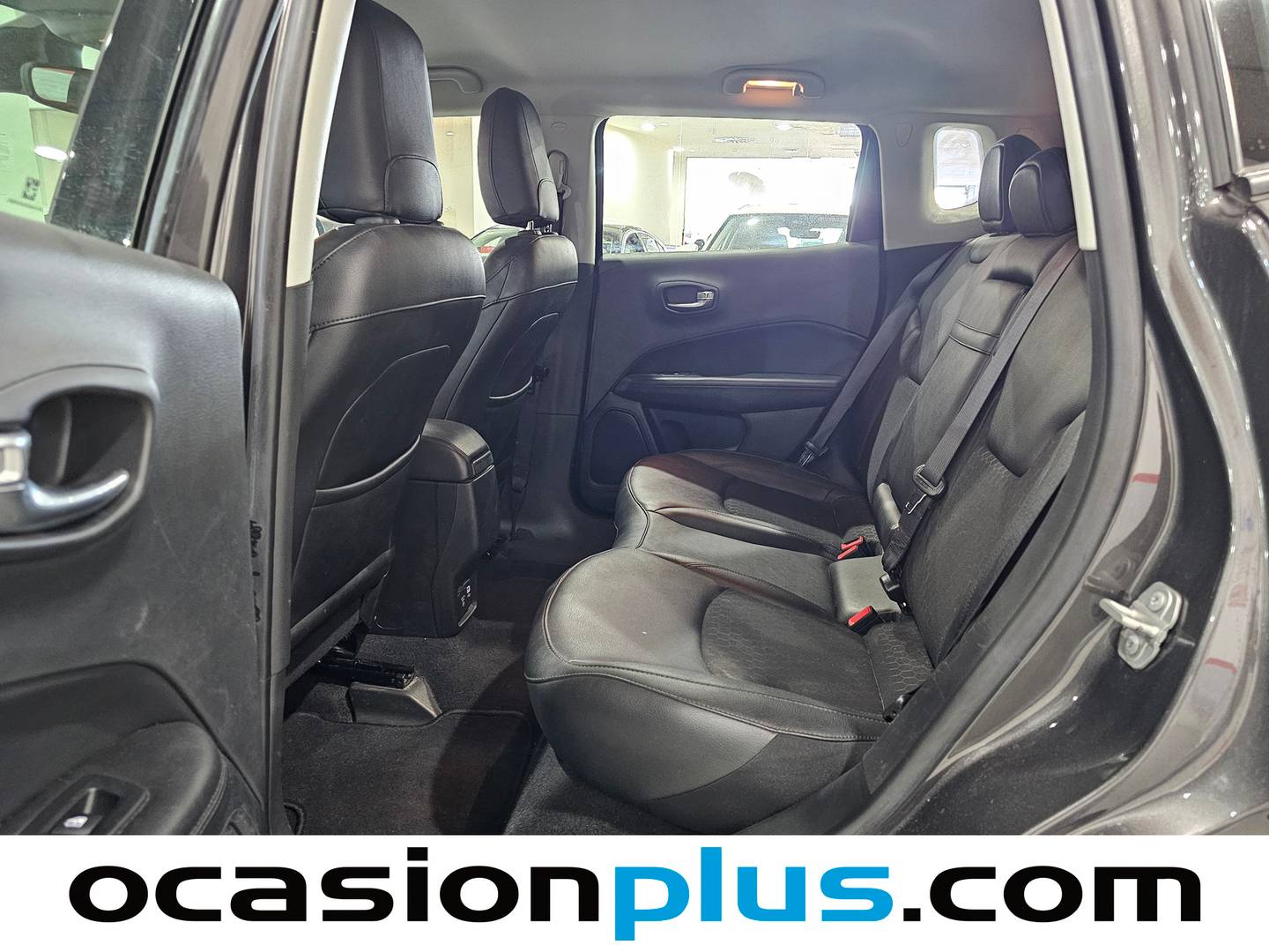 Foto Jeep Compass Jeep Compass 1.3 Gse Night Eagle FWD MT (130 CV)