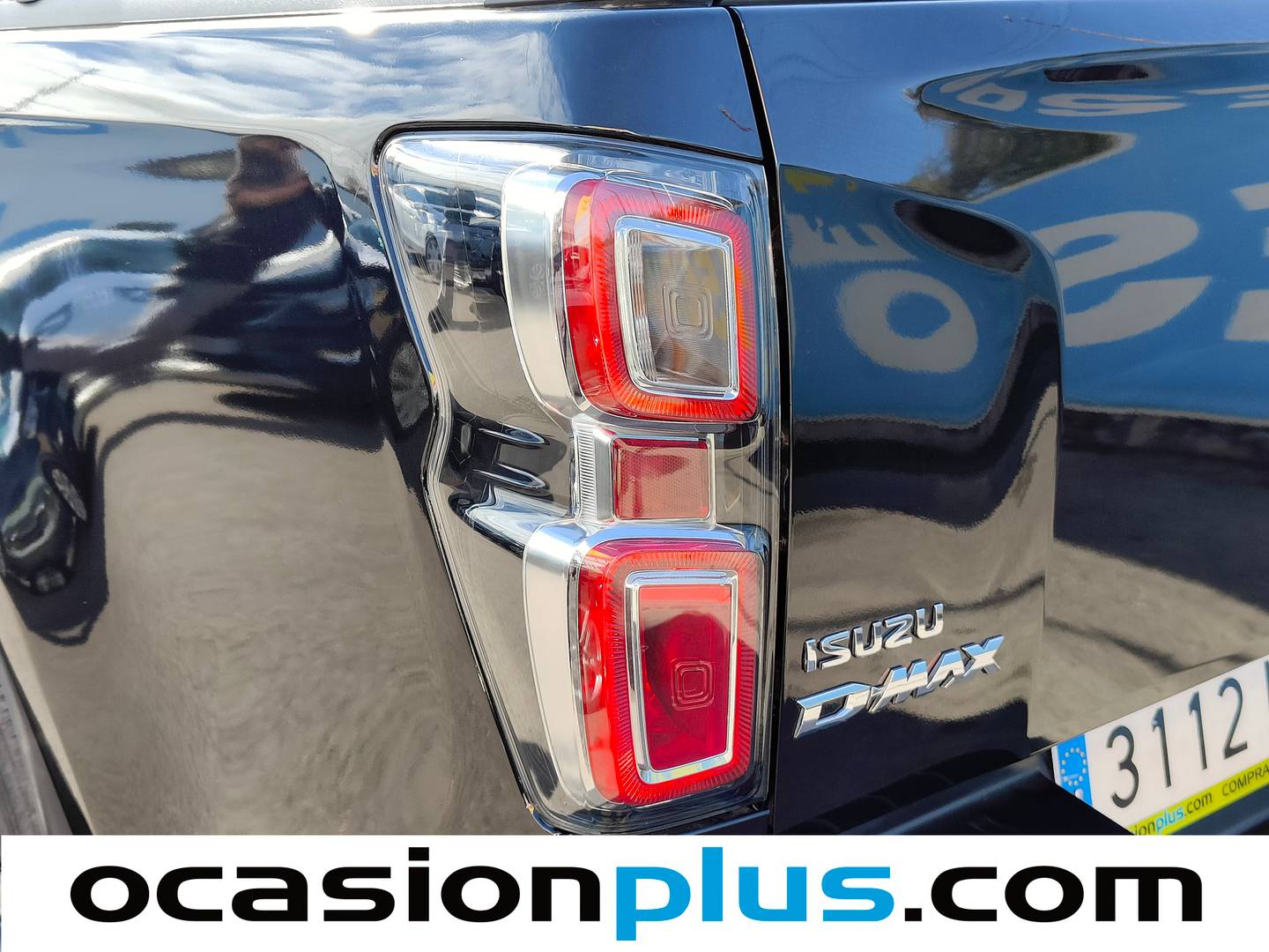 Foto Isuzu D-Max Isuzu D-Max 1.9 Space 4X4 A/T (163 CV)