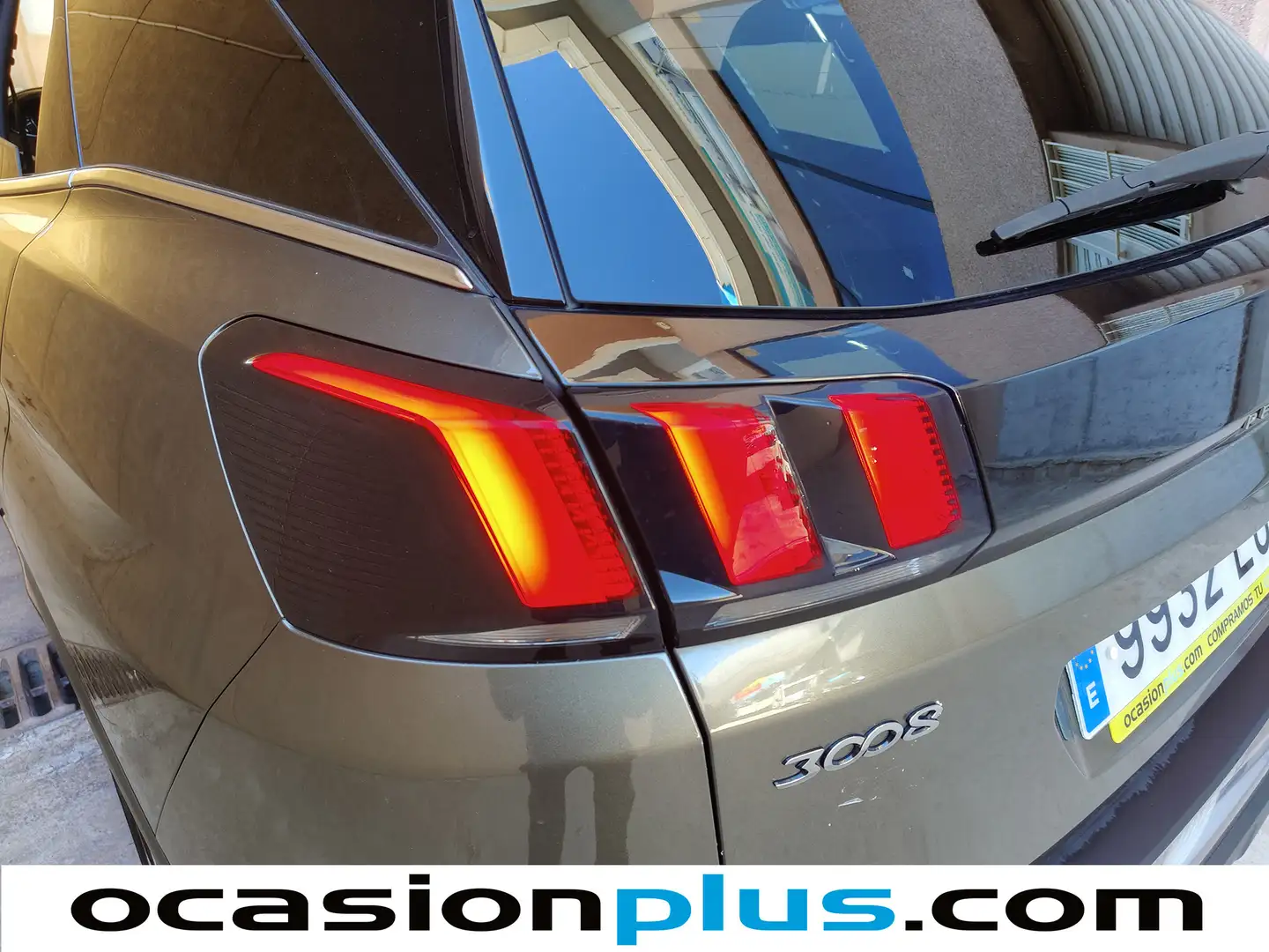 Foto Peugeot 3008 Peugeot 3008 BlueHDI 130 S&S GT Line EAT8 (130 CV)