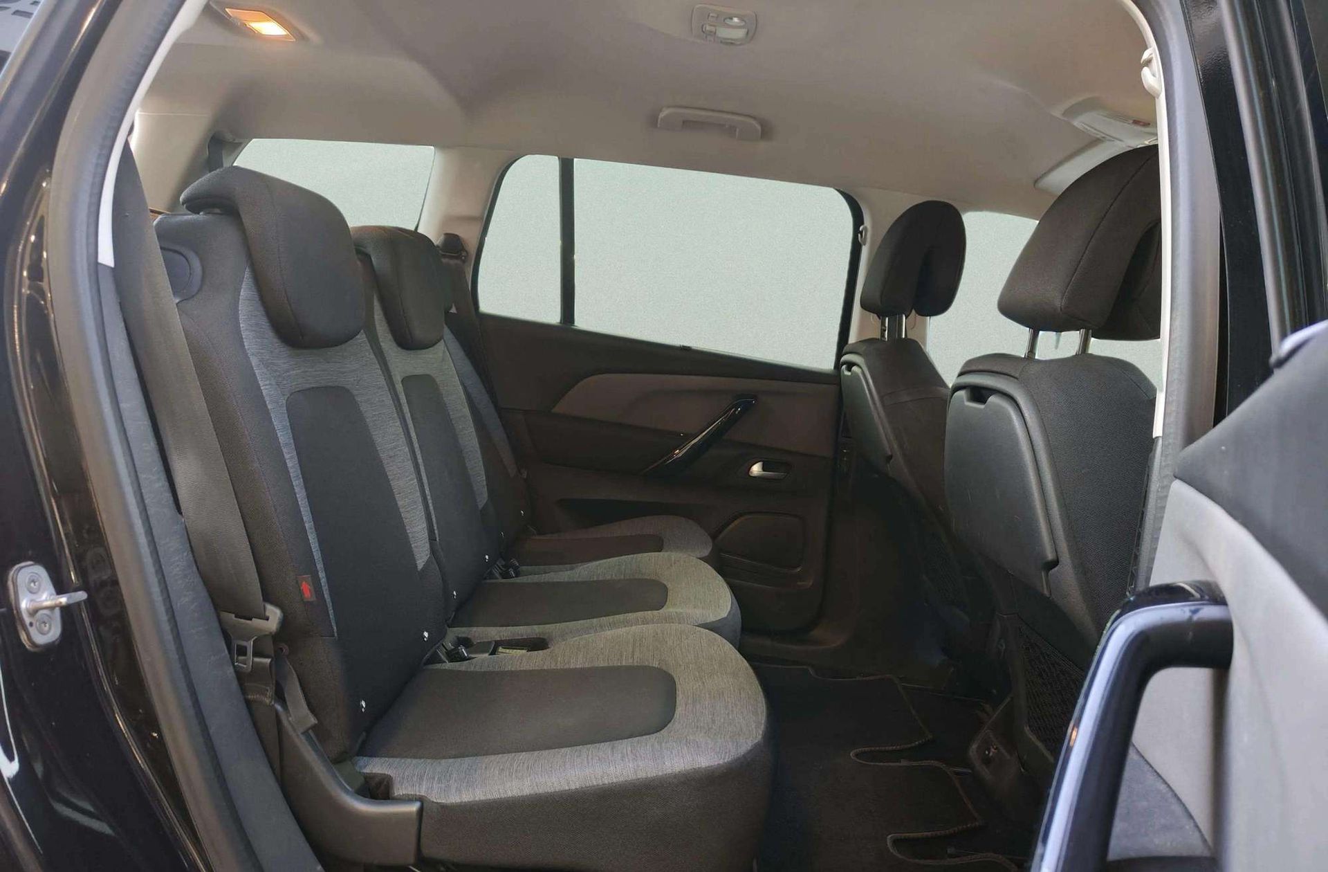 Citroën C4 Grand Picasso PureTech 130 Feel 7 plazas - foto 18