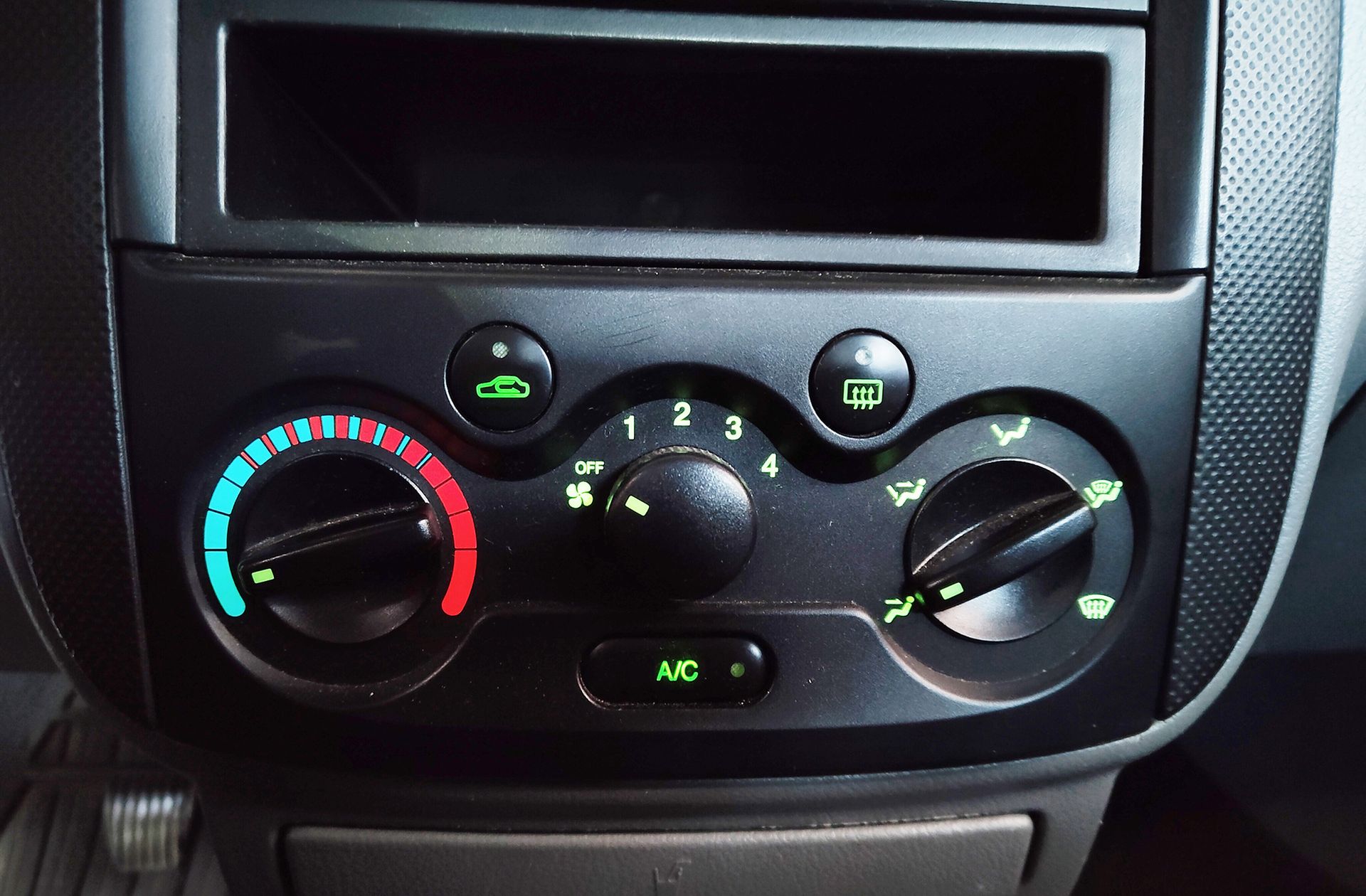 Daewoo Kalos 1.2 SE - foto 21
