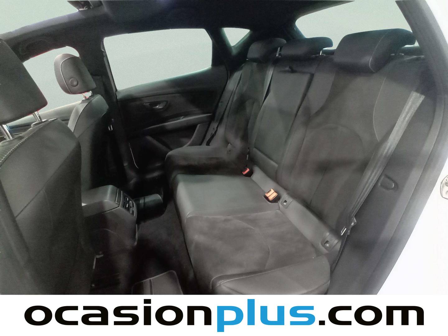 Foto asientos traseros Seat León SEAT León 2.0 TSI S&S Cupra DSG (290 CV)