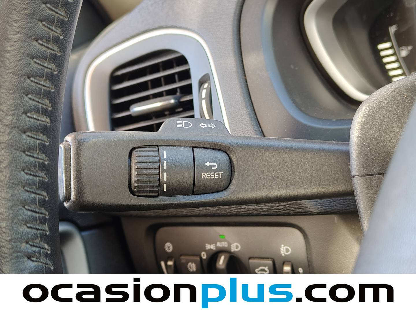 Foto Volvo V40 Volvo V40 D2 Kinetic (120 CV)