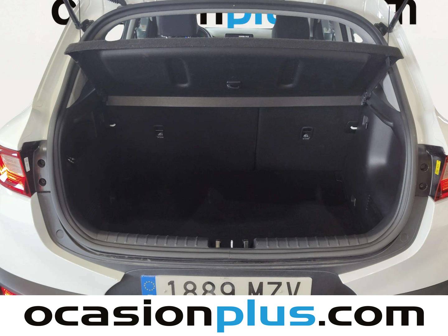 Fotos maletero KIA Stonic KIA Stonic 1.0 T-GDi MHEV Drive (100 CV)