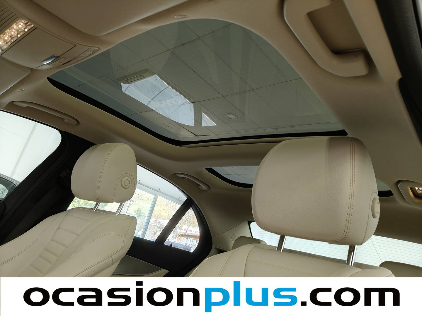 Equipamiento del Mercedes Clase E Mercedes-Benz Clase E E 200 (184 CV)