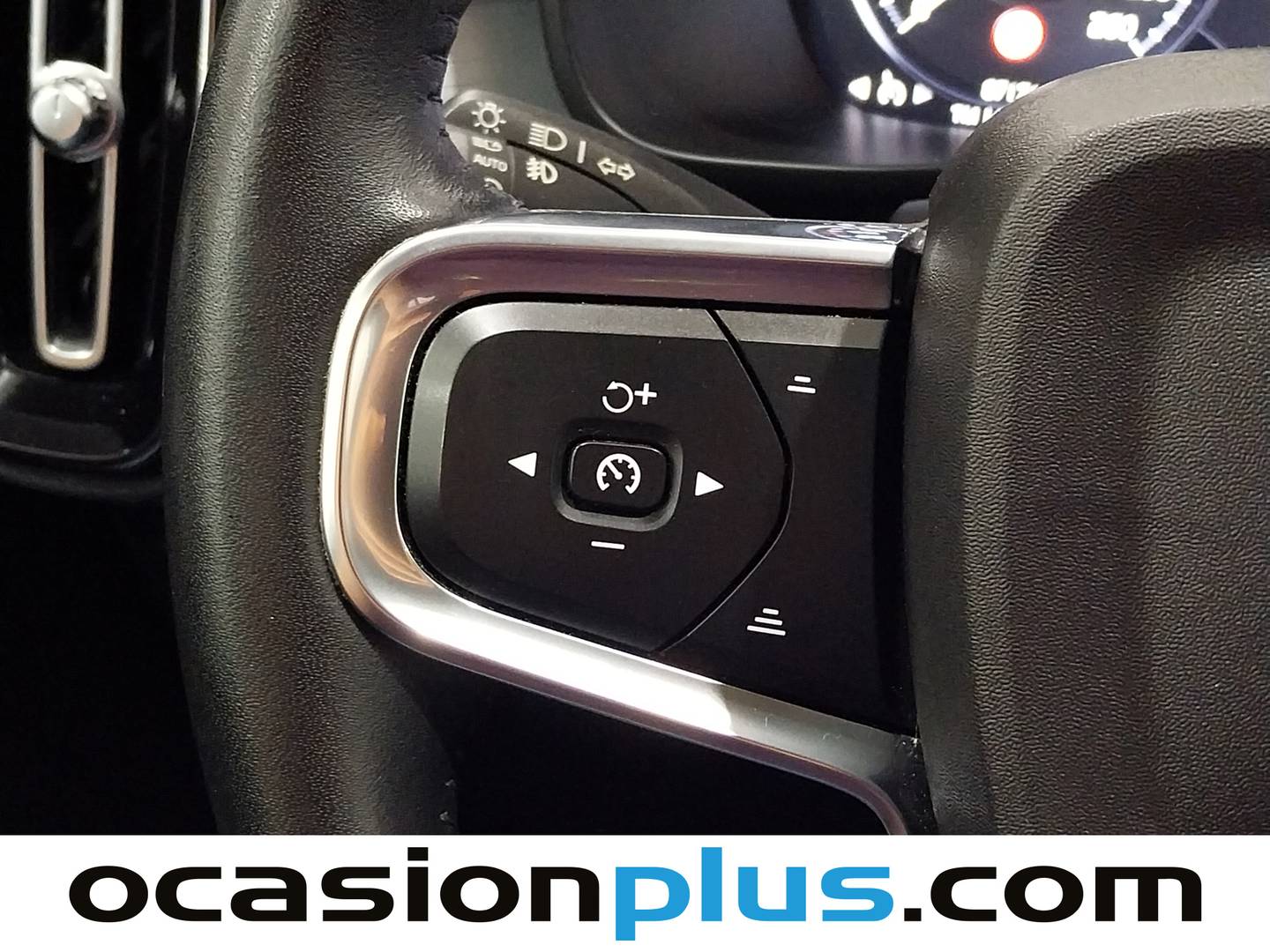 Volvo XC40 Volvo XC40 T3 Business Plus (163 CV) 163cv