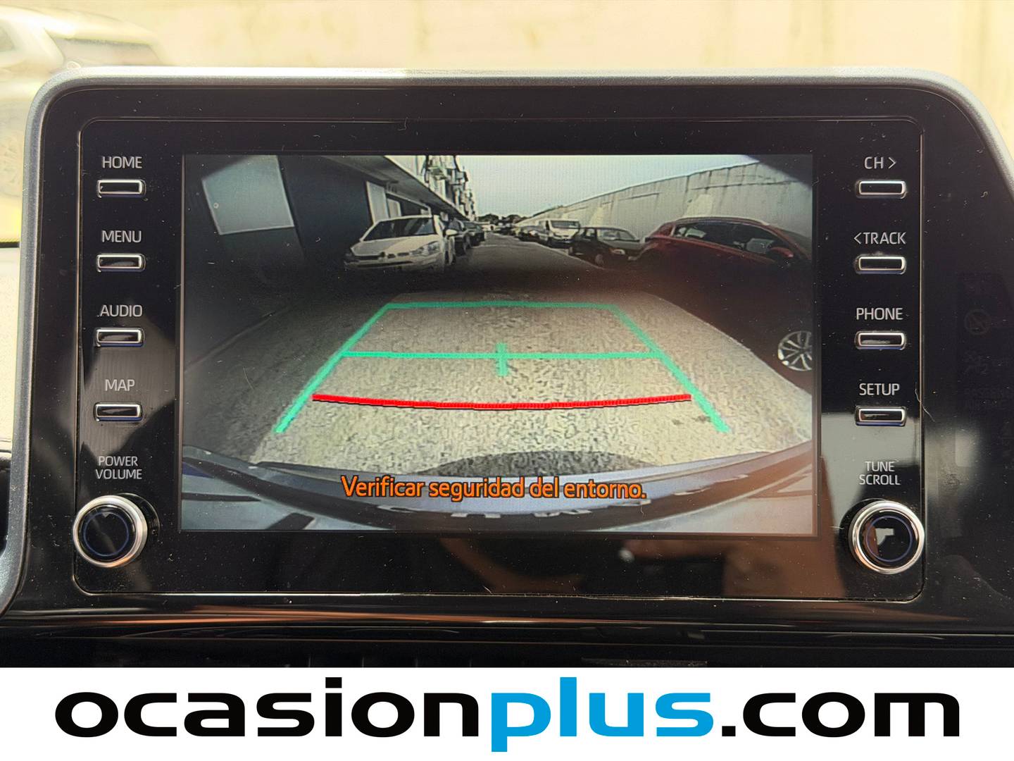 Extras y acabados del Toyota C-HR Toyota C-HR 1.8 125H Advance (122 CV)