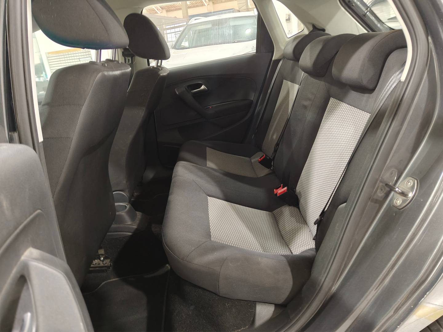 Foto asientos traseros Volkswagen Polo Volkswagen Polo Advance 1.4 (85 CV)