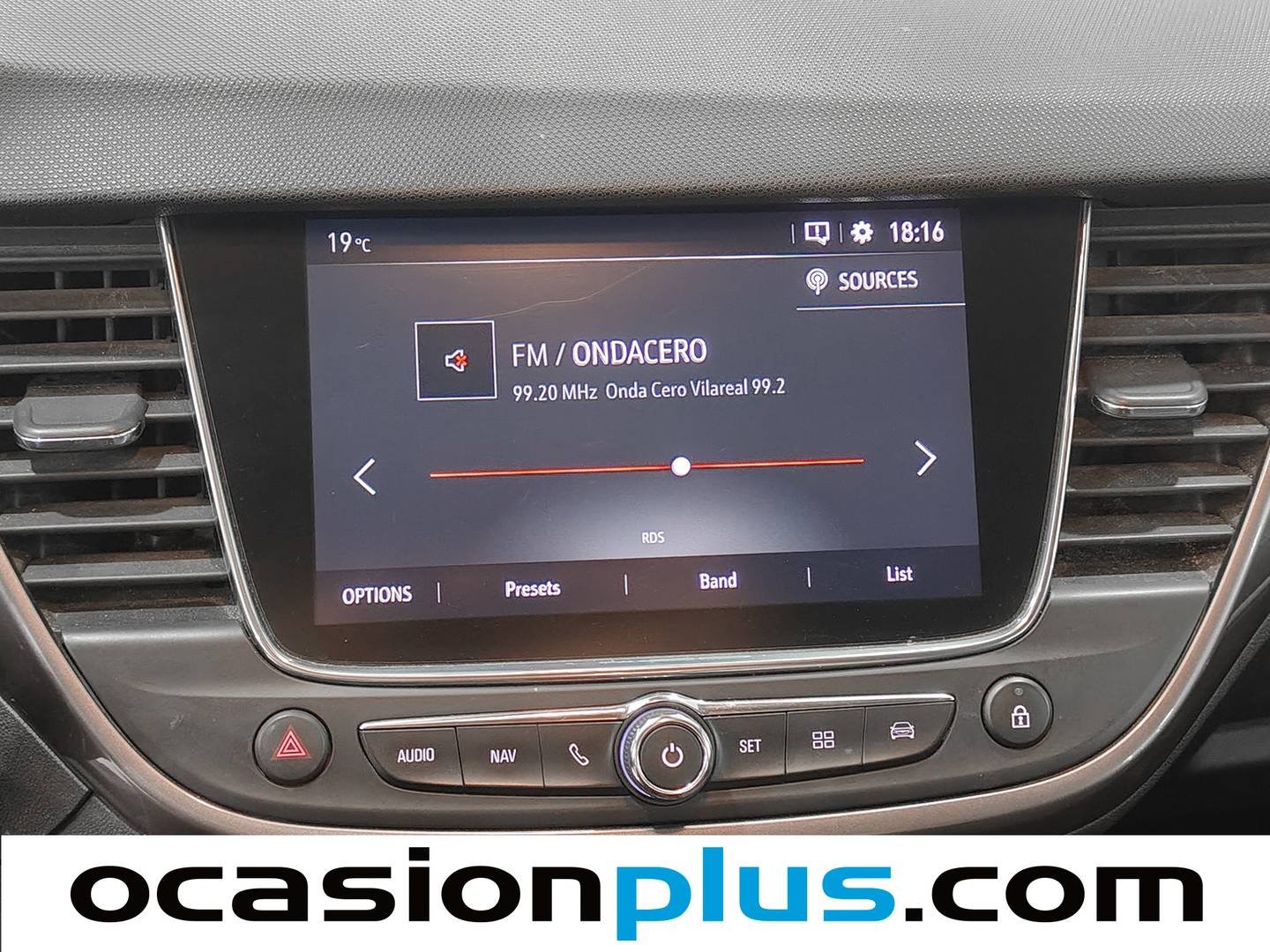 Foto Opel Crossland X Opel Crossland X 1.2 Turbo S&S Innovation Auto (130 CV)