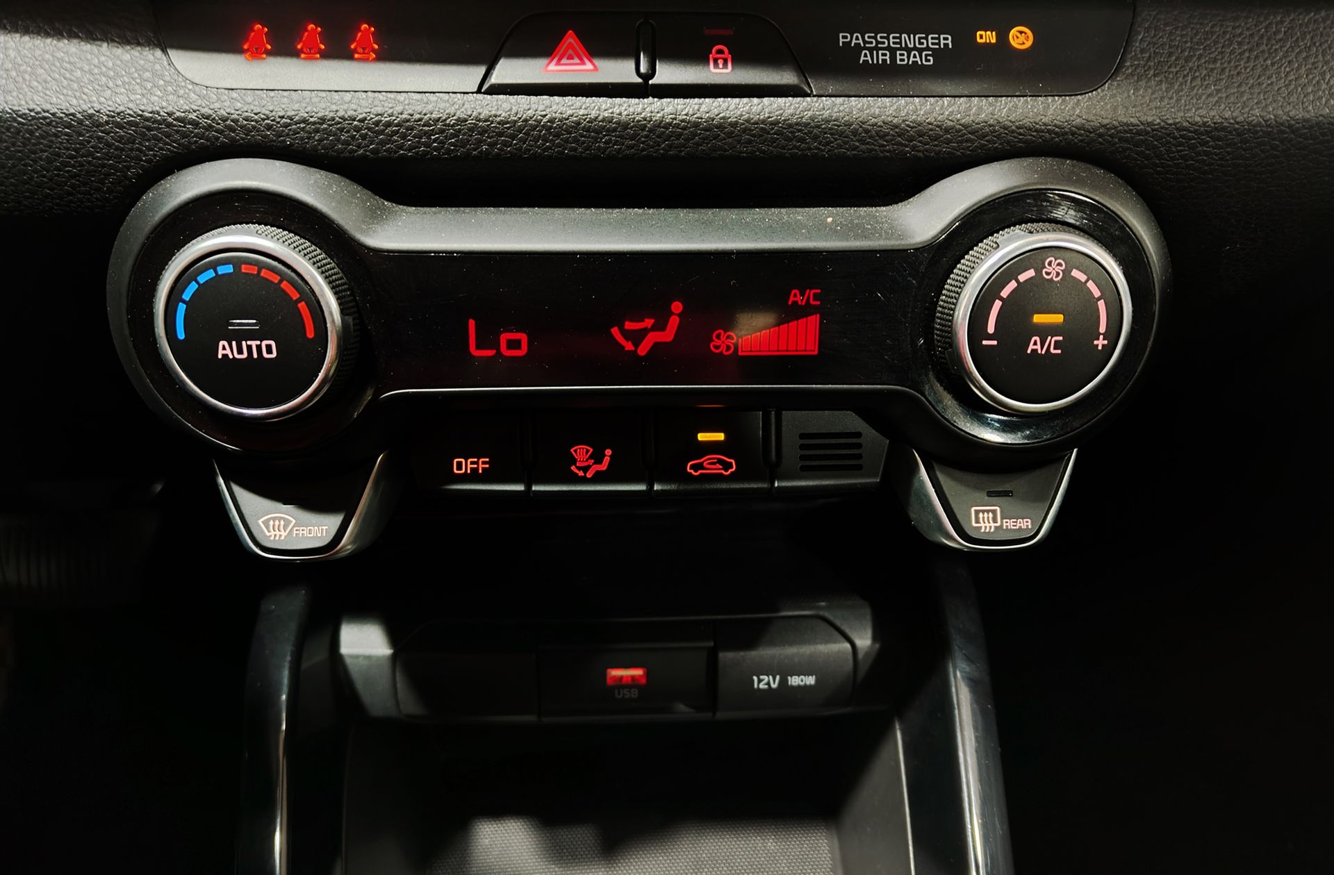 Kia Stonic 1.0 T-GDi Drive - foto 27