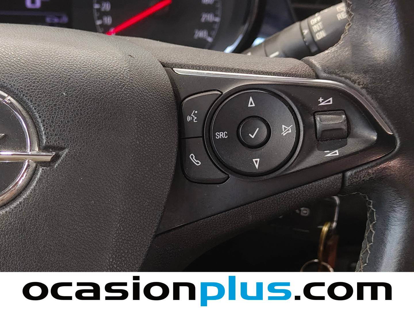 Opel Crossland X Opel Crossland X 1.2 Design Line 120 Aniversario (110 CV) de segunda mano