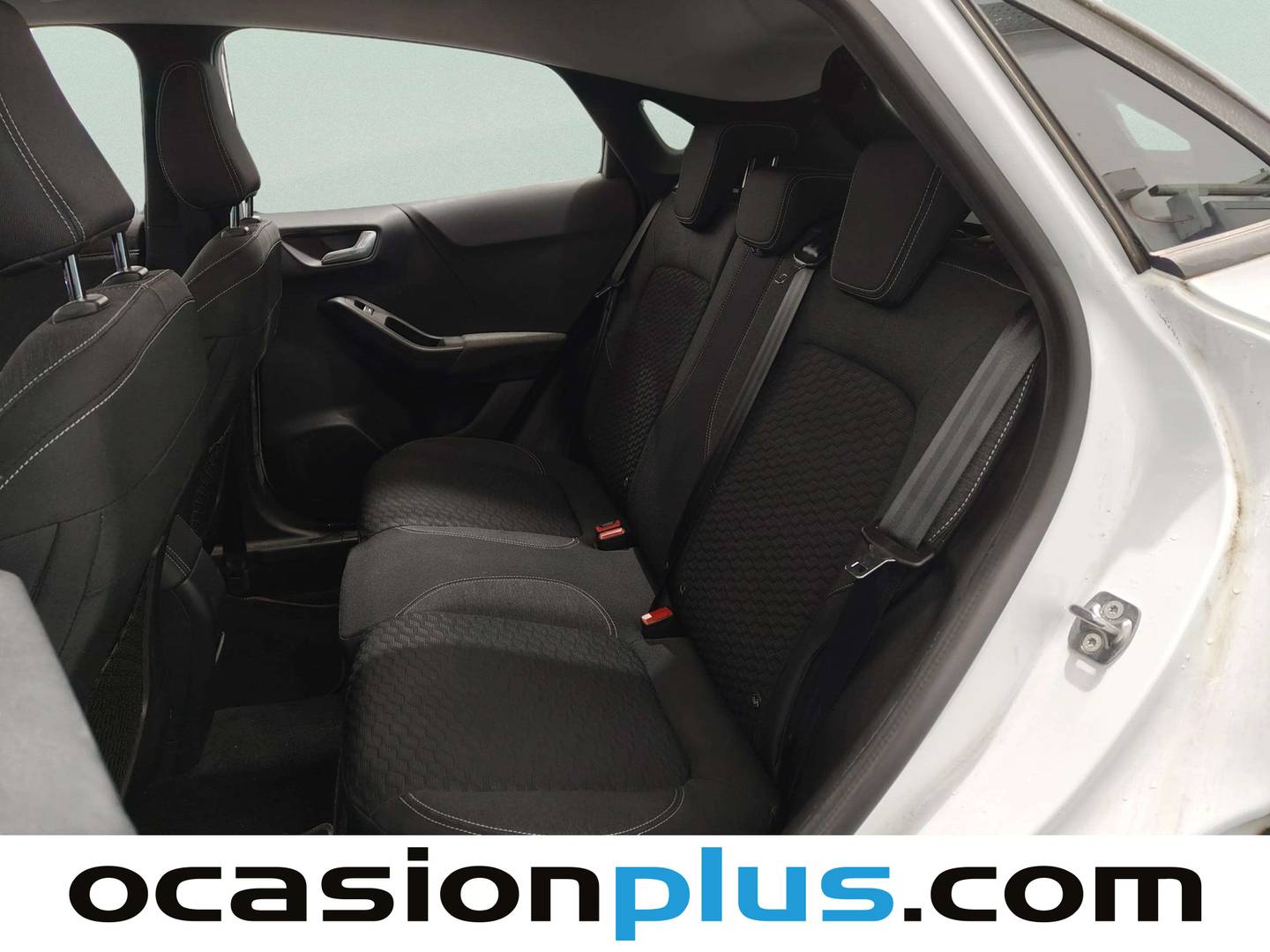 Foto Ford Puma Ford Puma 1.0 EcoBoost MHEV Titanium (125 CV)