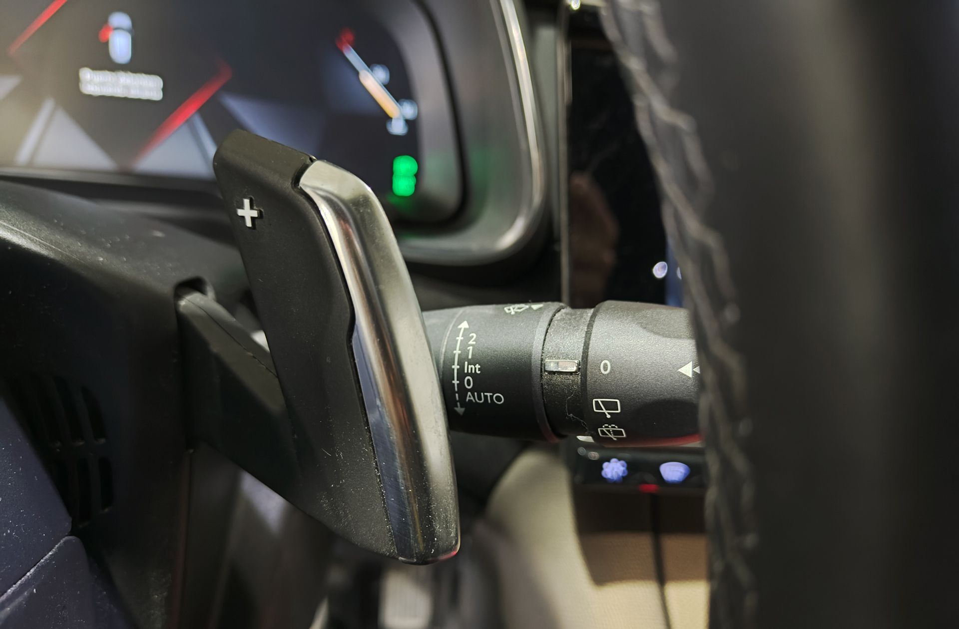 DS DS 7 Crossback PureTech 180 Bastille+ - foto 28