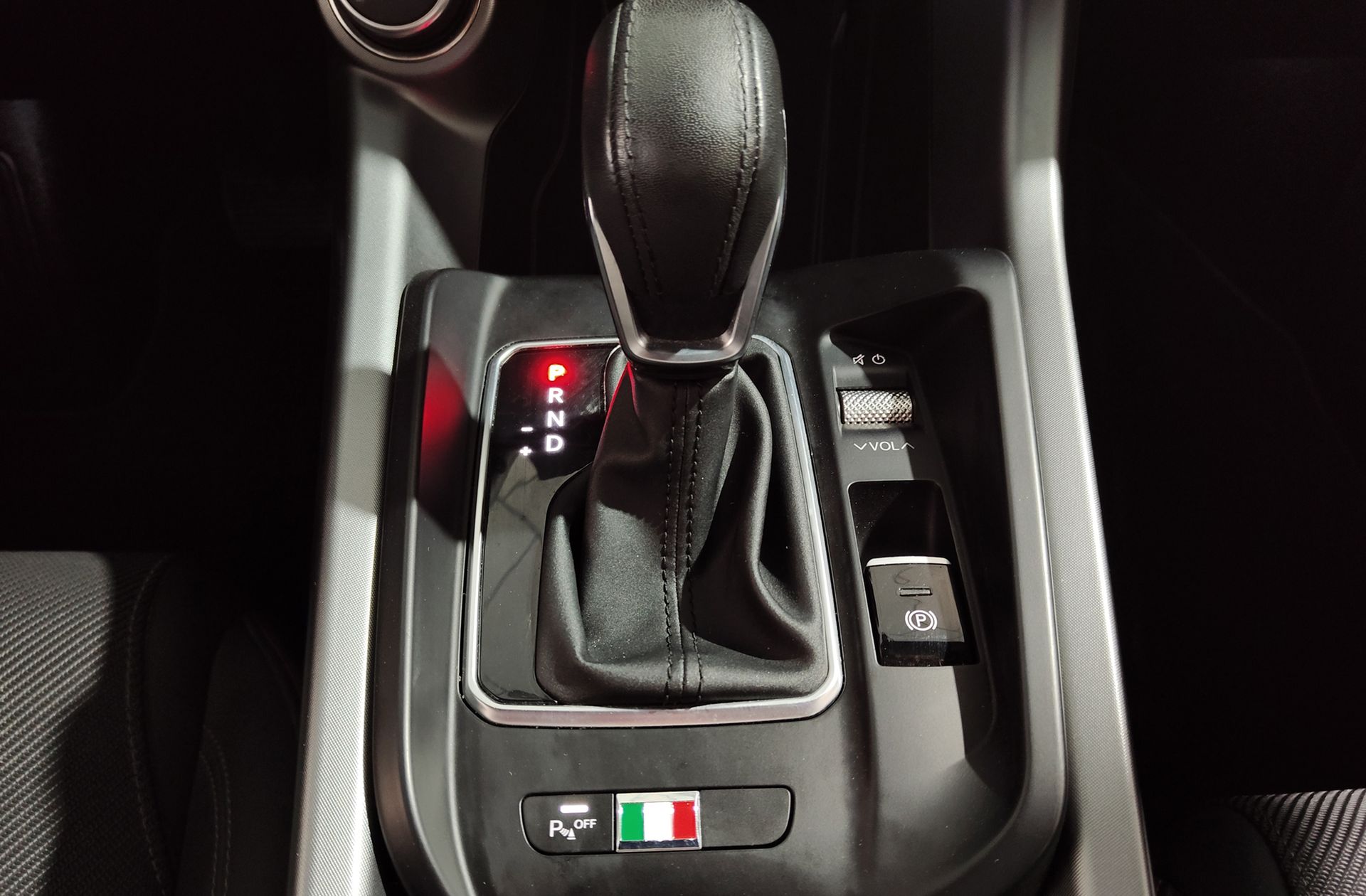 Alfa Romeo Tonale 1.5 MHEV Sprint FWD - foto 28