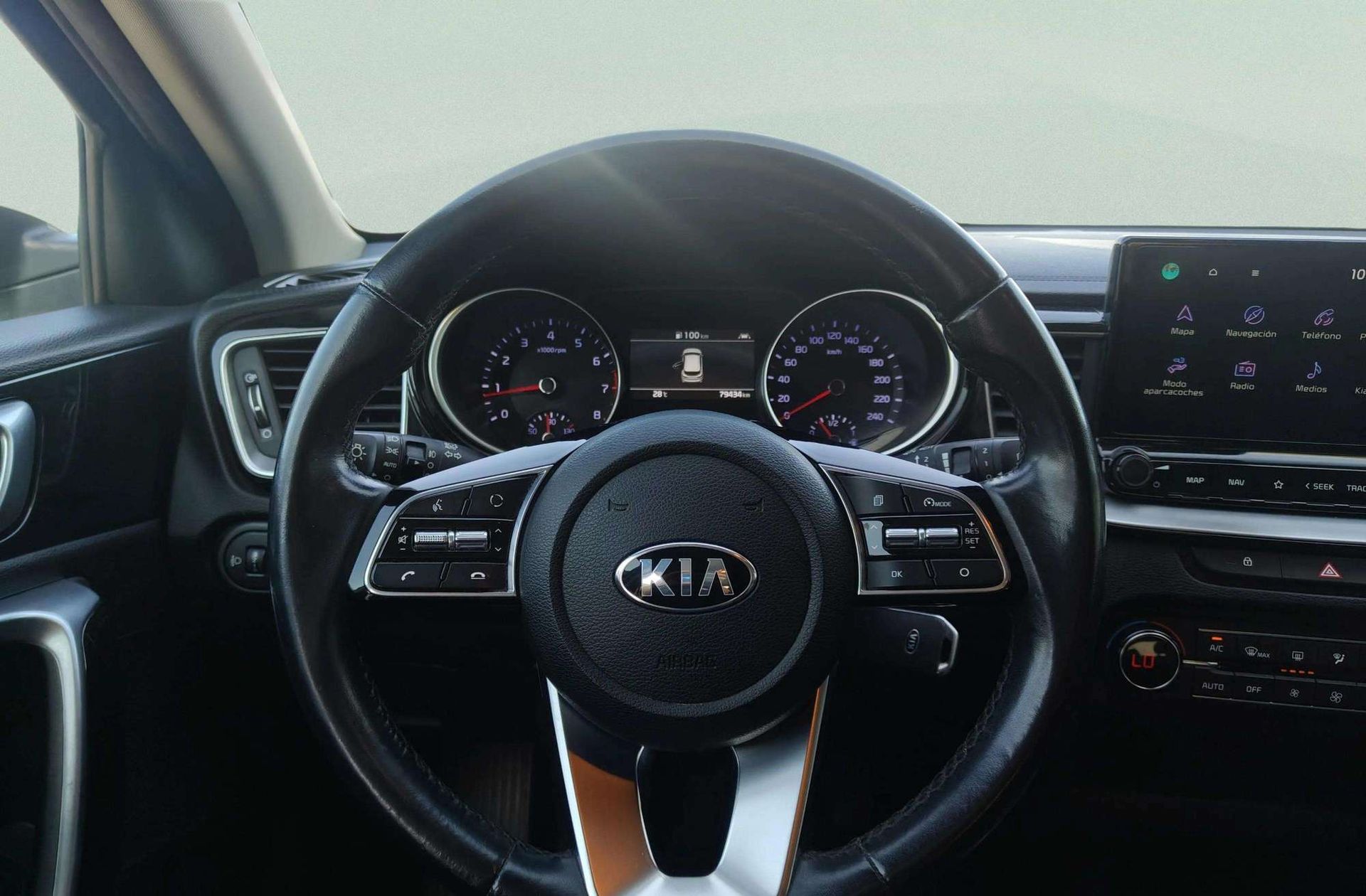 Kia XCeed 1.4 T-GDi Tech - foto 26
