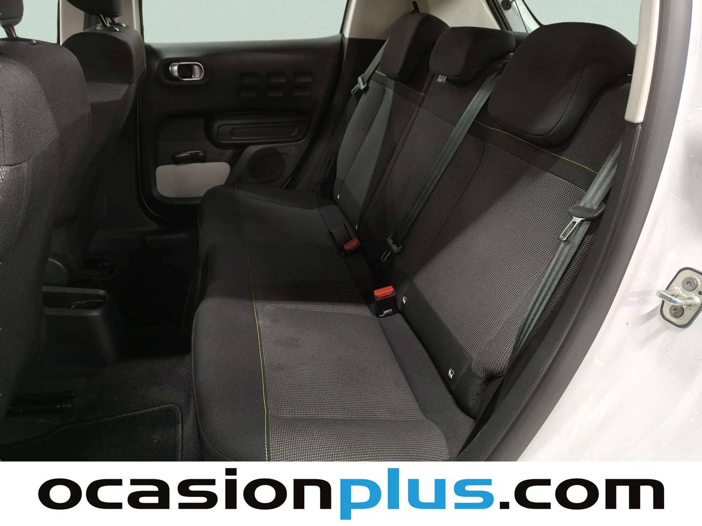 Foto asientos traseros Citroën C3 Citroën C3 BlueHDi 100 S&S Plus (102 CV)