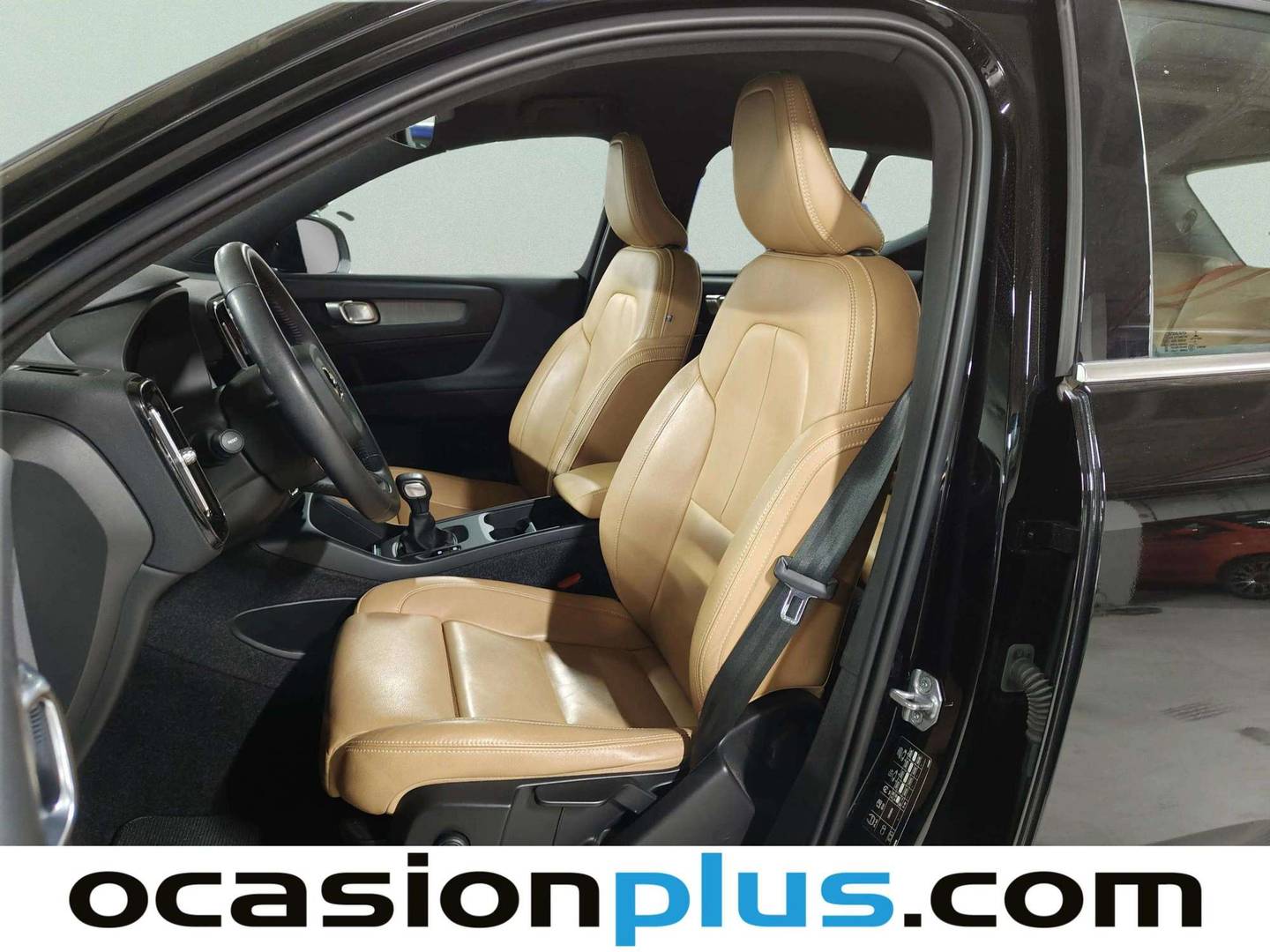 Foto asientos delanteros Volvo XC40 Volvo XC40 T3 Business Plus (163 CV)