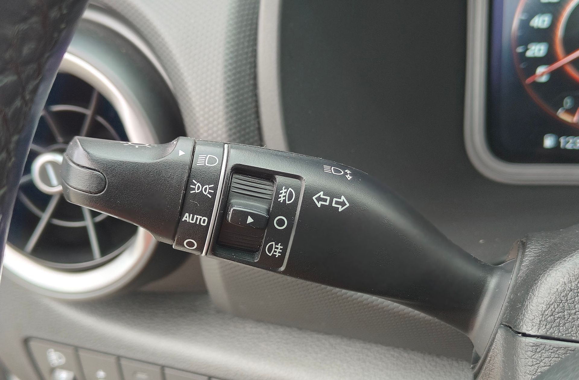 Hyundai Kona 1.0 T-GDi Maxx 4x2 - foto 22