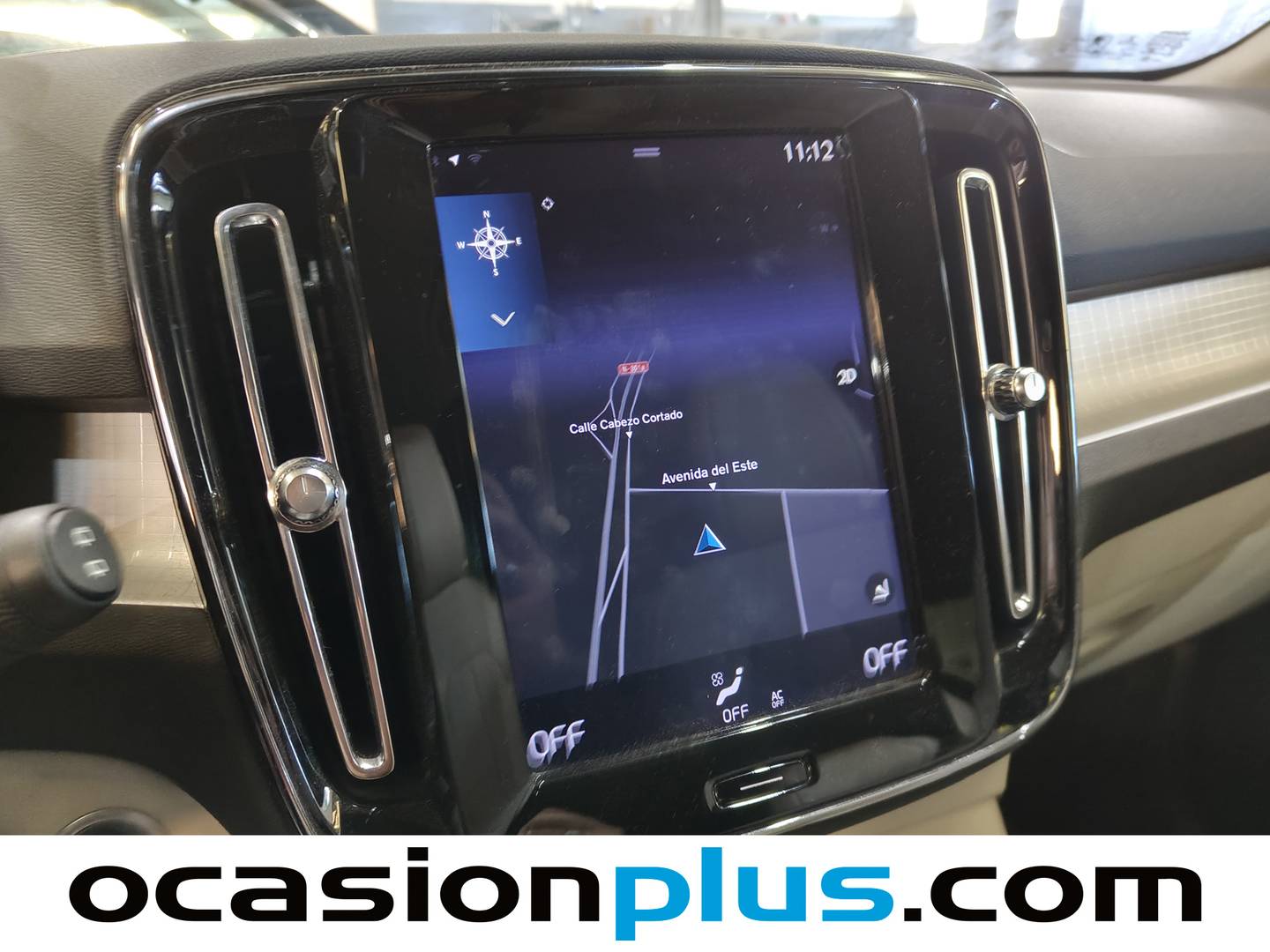 Equipamiento del Volvo XC40 Volvo XC40 D3 Business Plus (150 CV)