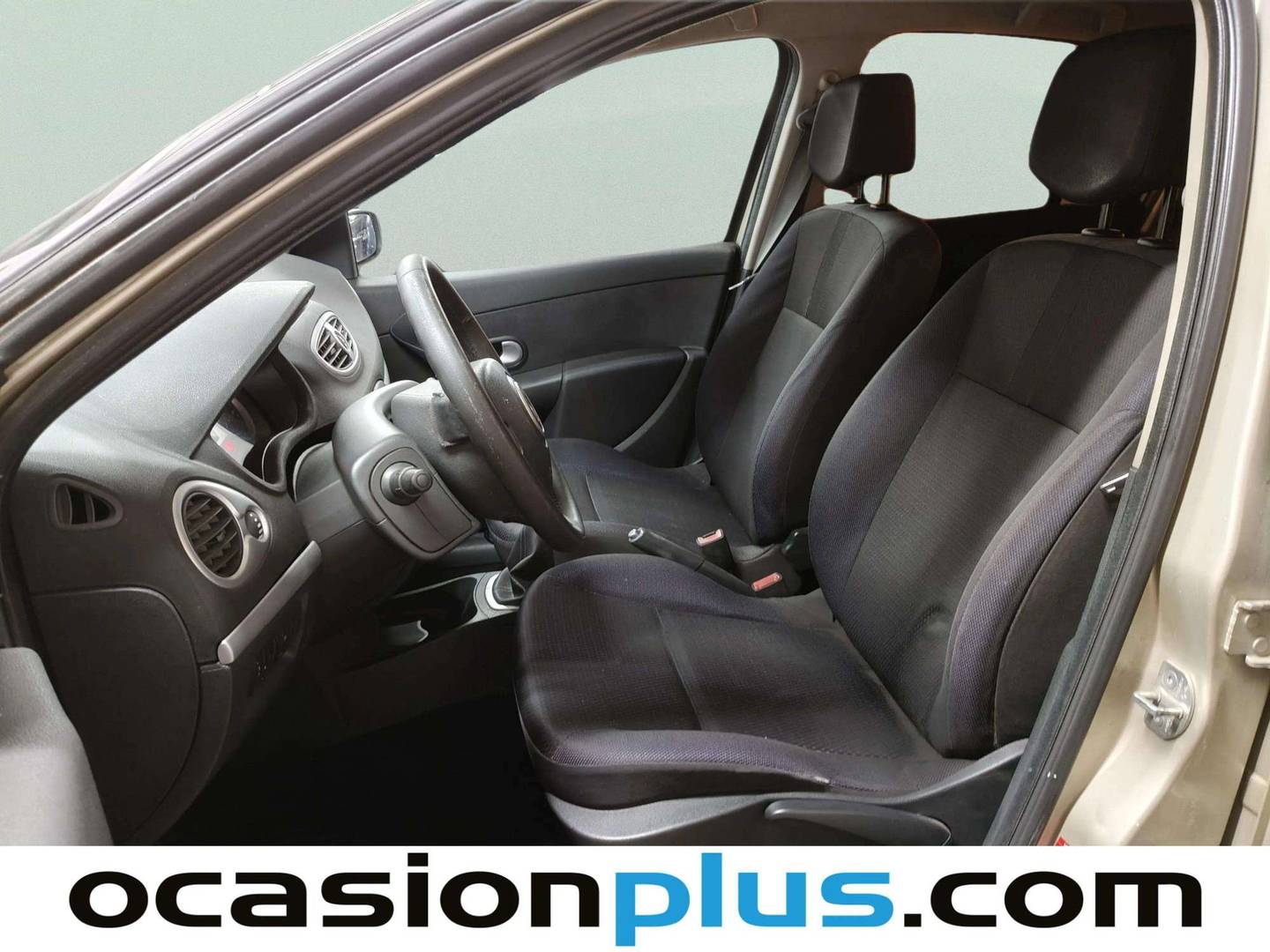 Foto asientos delanteros Renault Clio Renault Clio Dynamique dCi (85 CV)