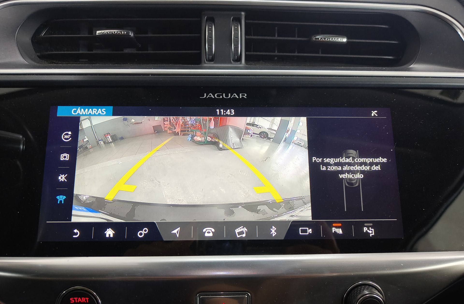 Jaguar I-Pace EV400 SE 4WD - foto 10